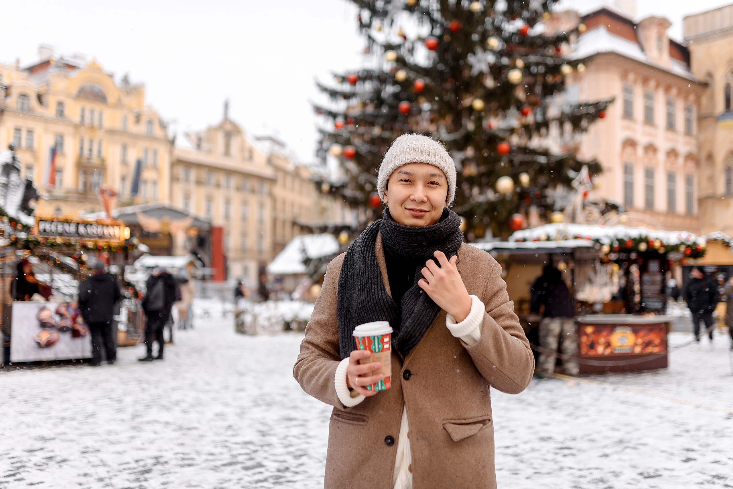 Christmas in Prague. Wedding and family photographer