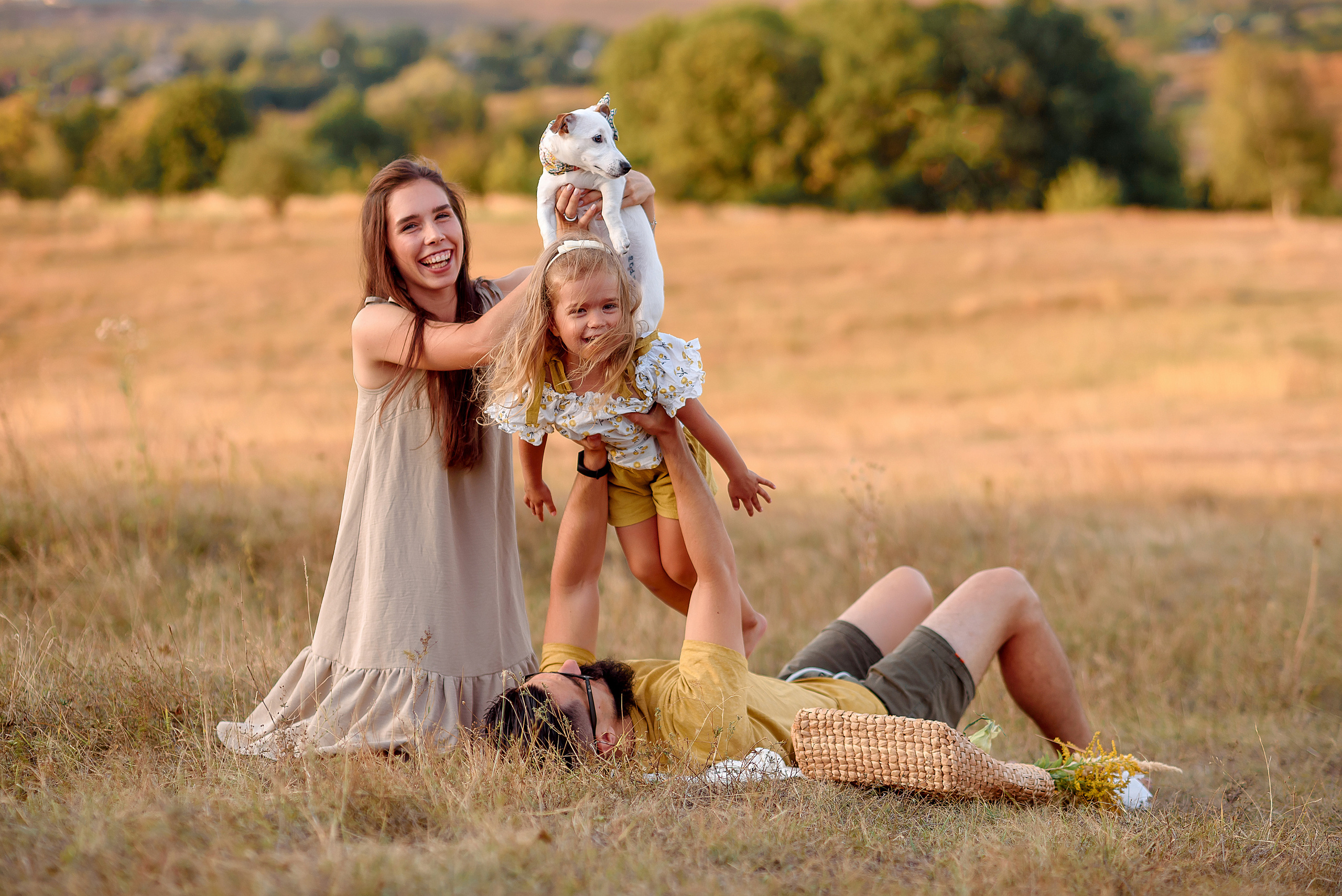 Черкасская лозовая. Wedding and family photographer
