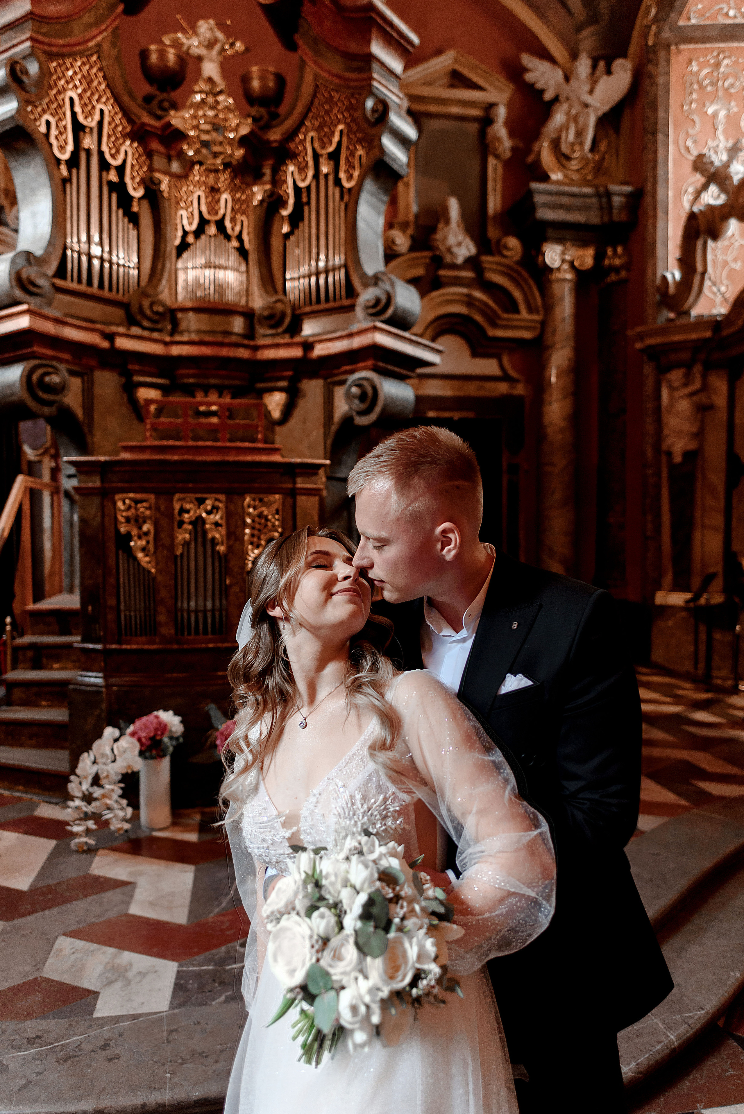 Maxim and Vika. Wedding and family photographer