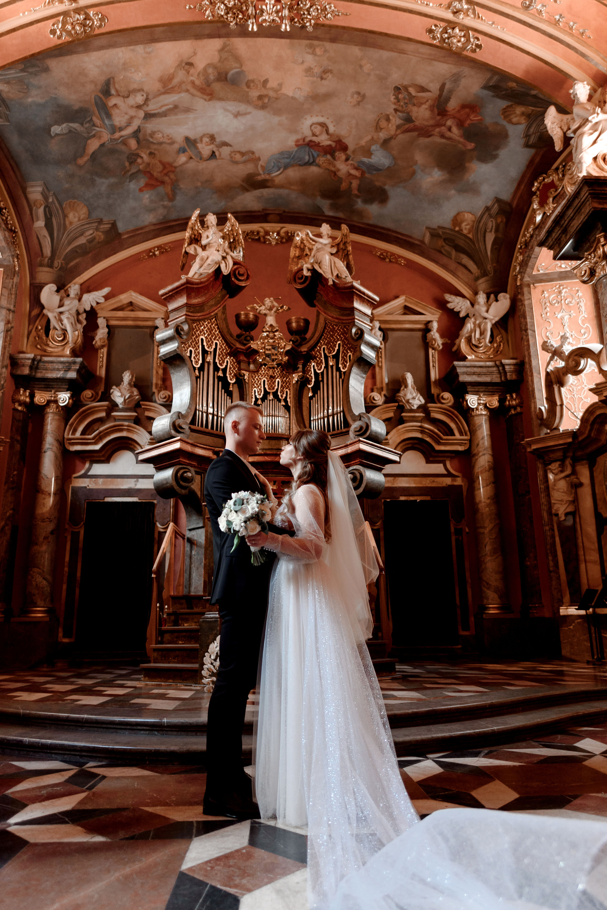 Maxim and Vika. Wedding and family photographer