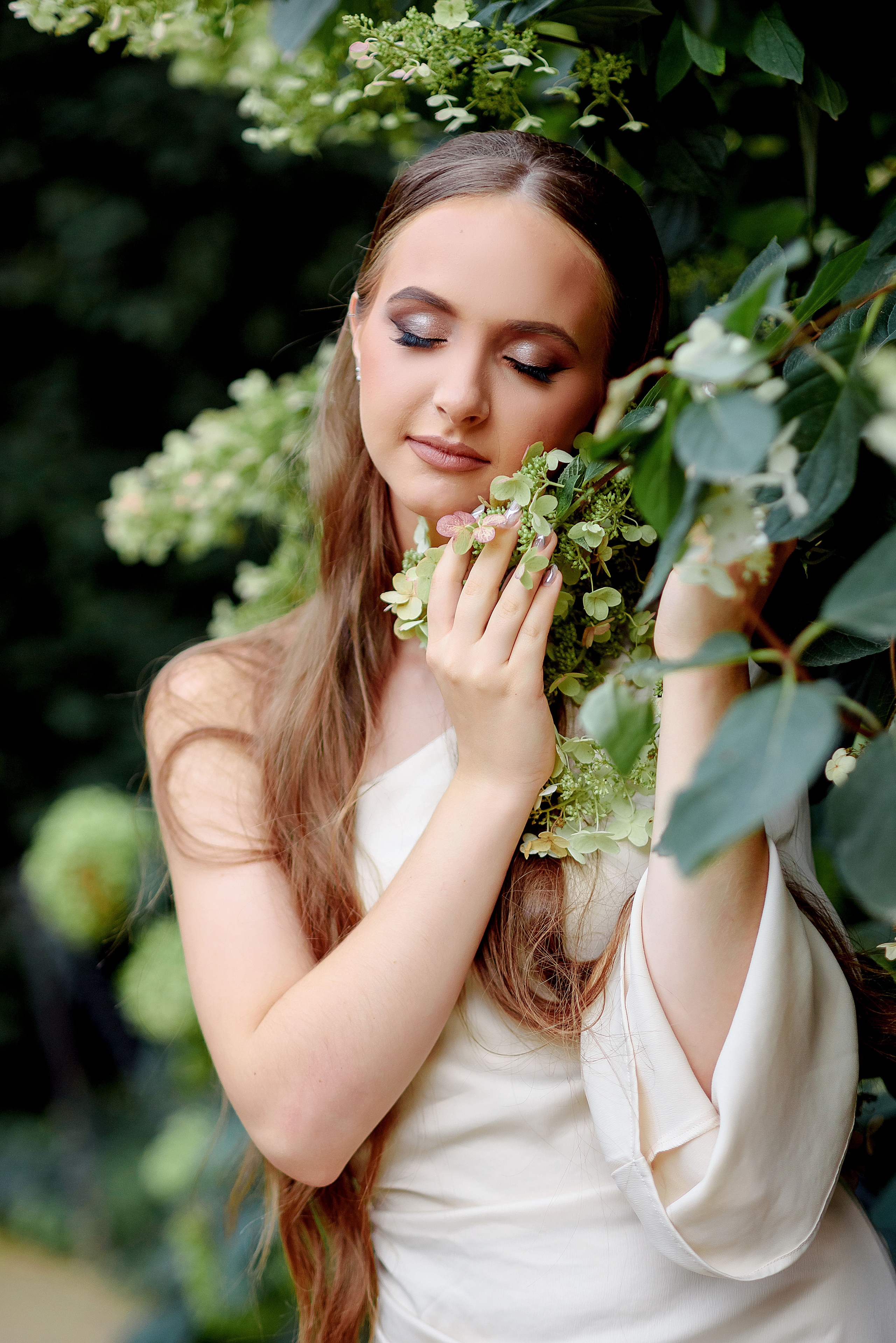 Dasha. Wedding and family photographer