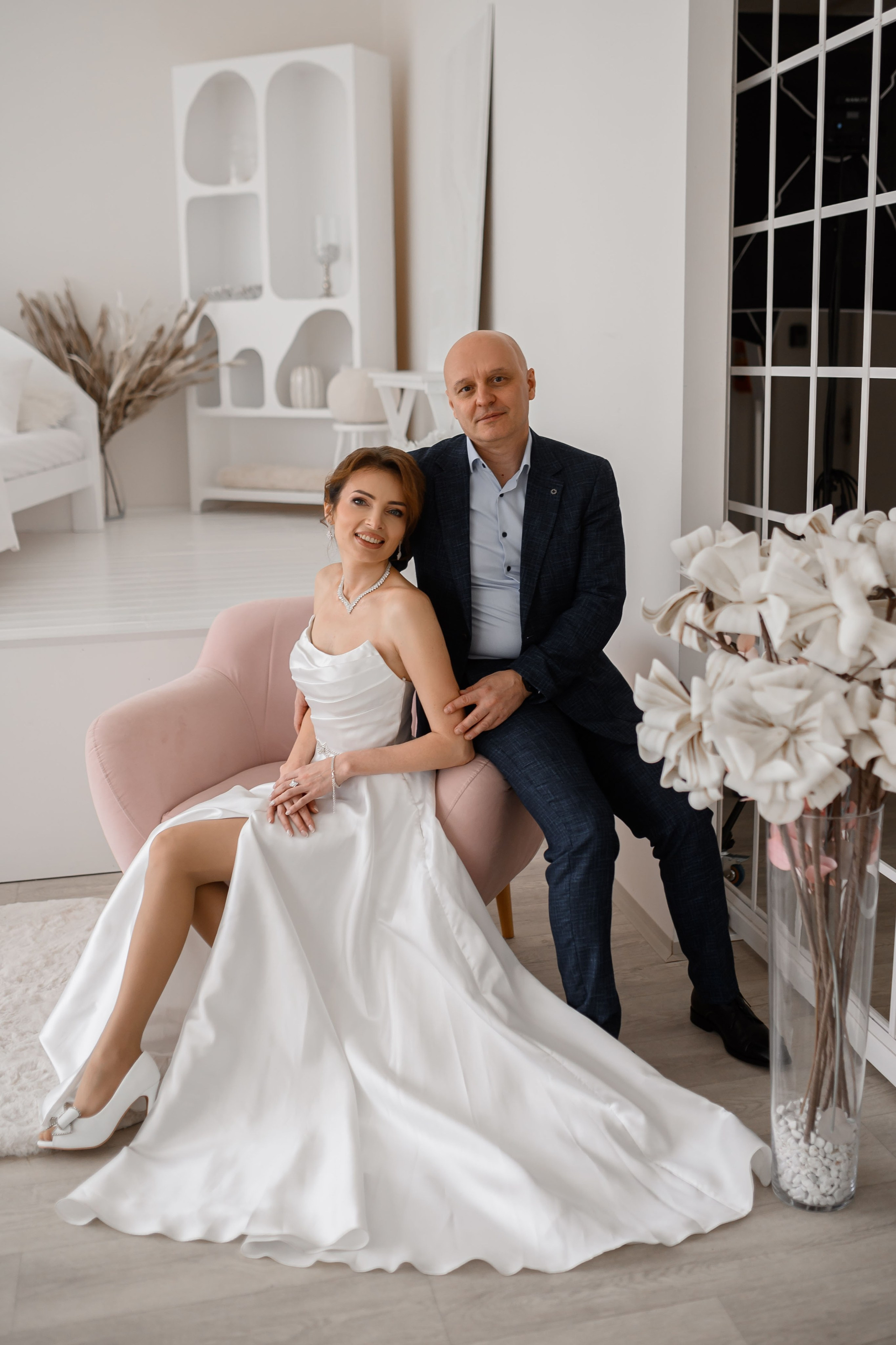 Robert and Anna. Wedding and family photographer