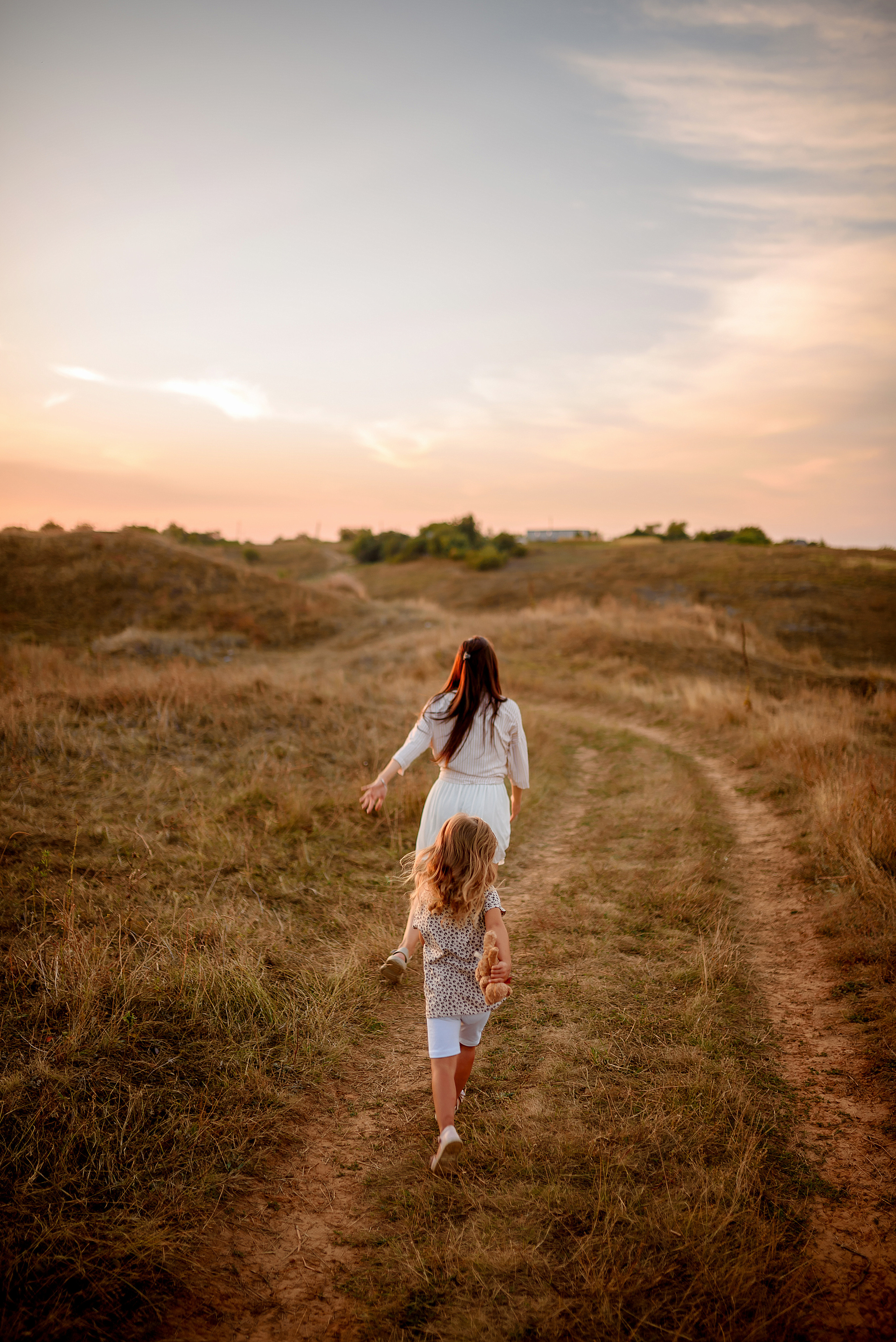 Черкасская лозовая. Wedding and family photographer
