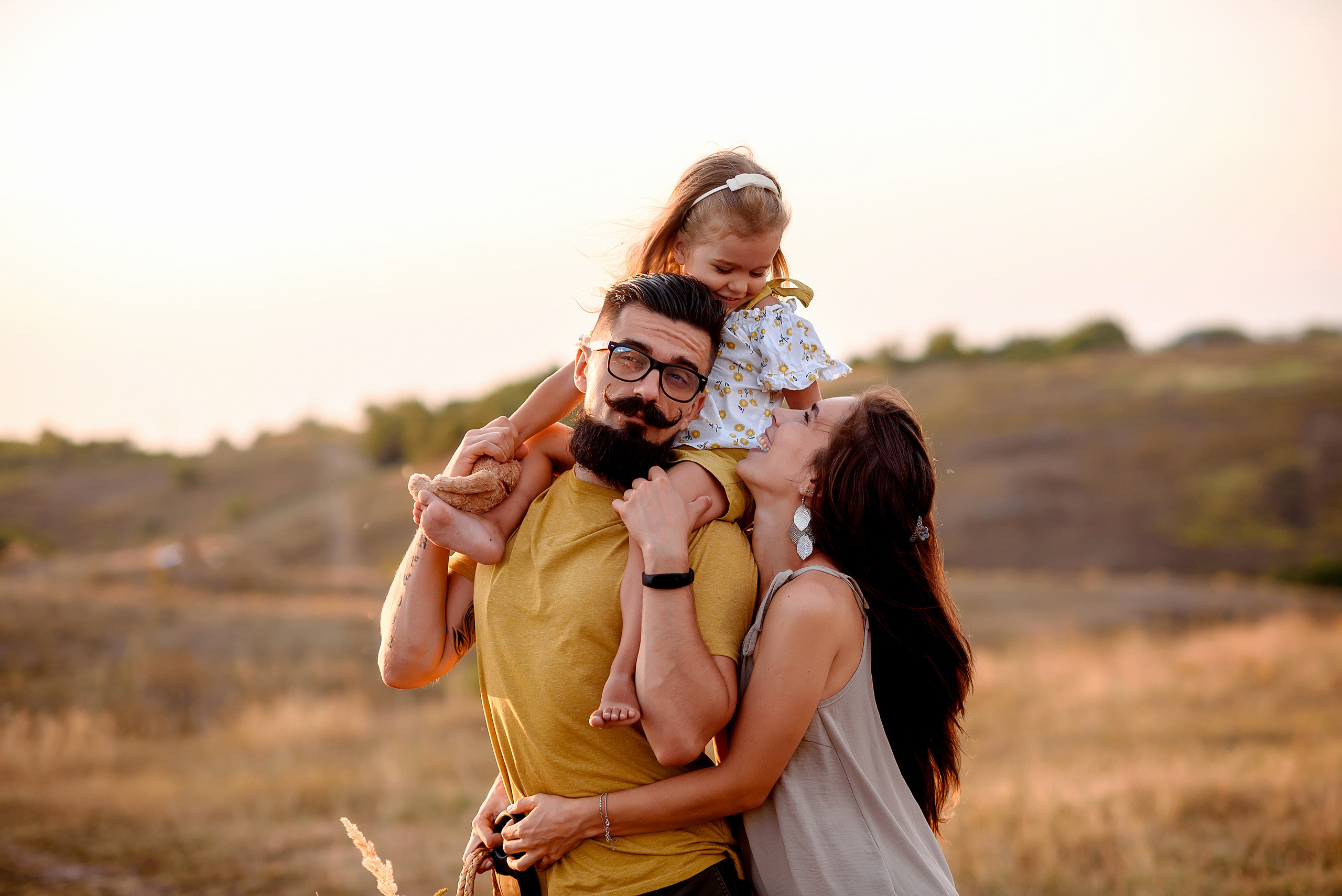 Черкасская лозовая. Wedding and family photographer