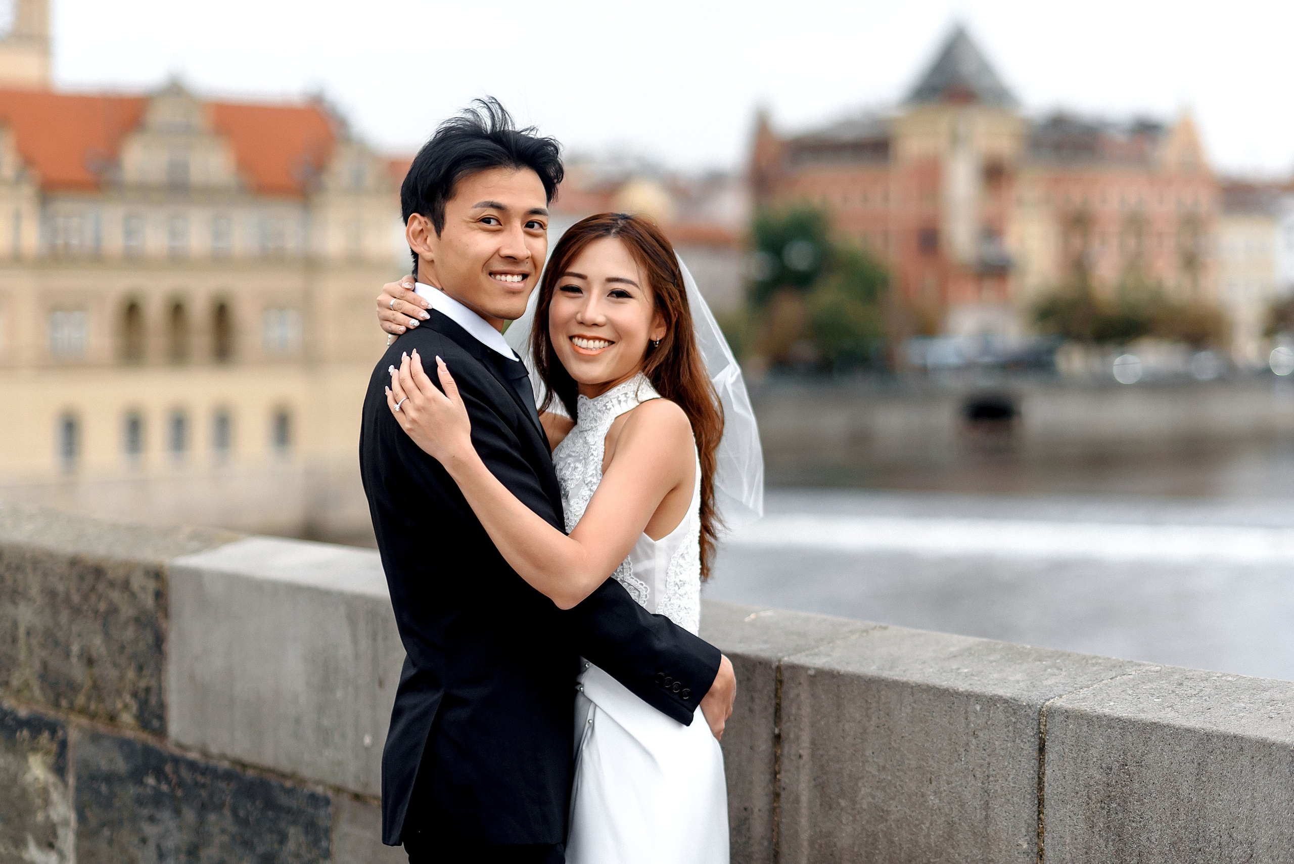 Friends from Singapore. Wedding and family photographer