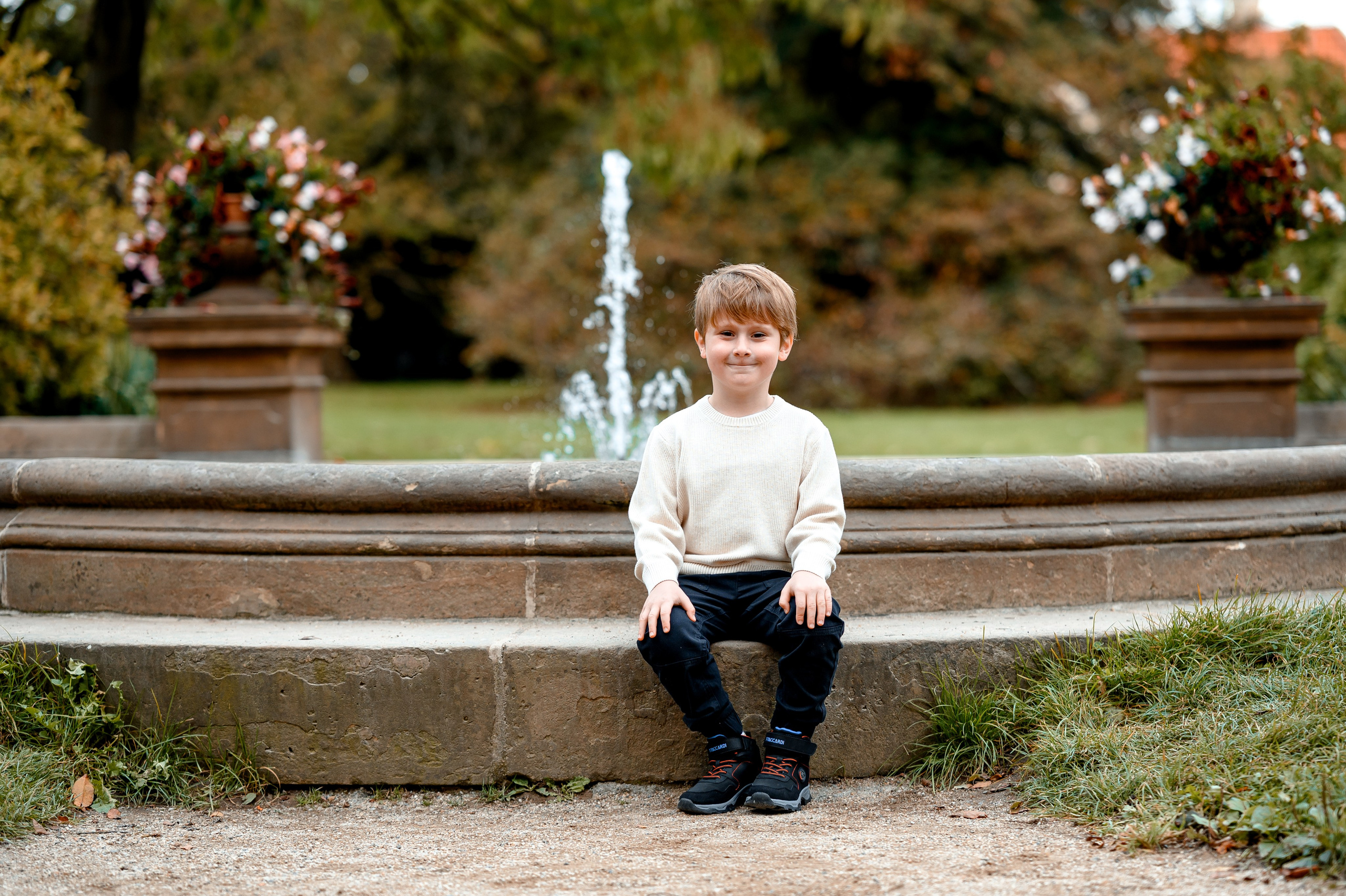 Autumn 2024. Wedding and family photographer