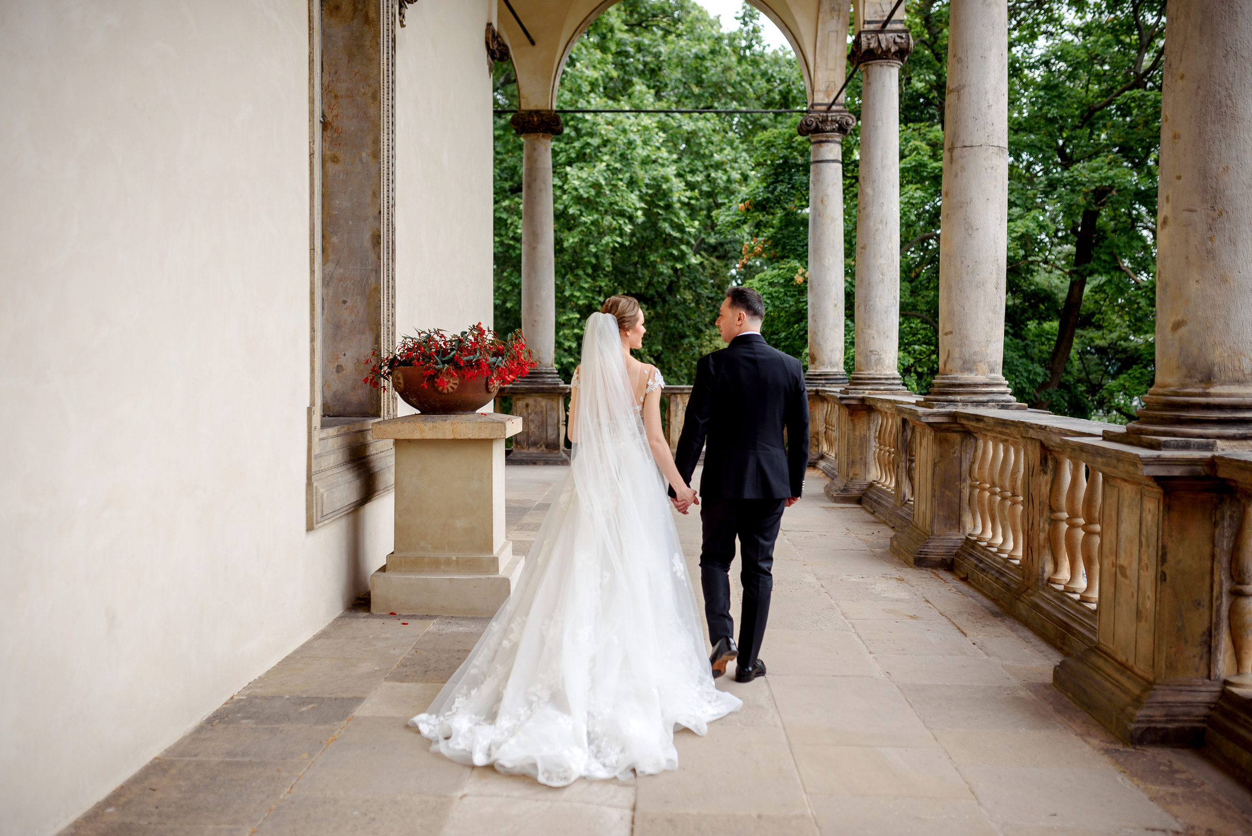 Cloudio and Alena. Wedding and family photographer