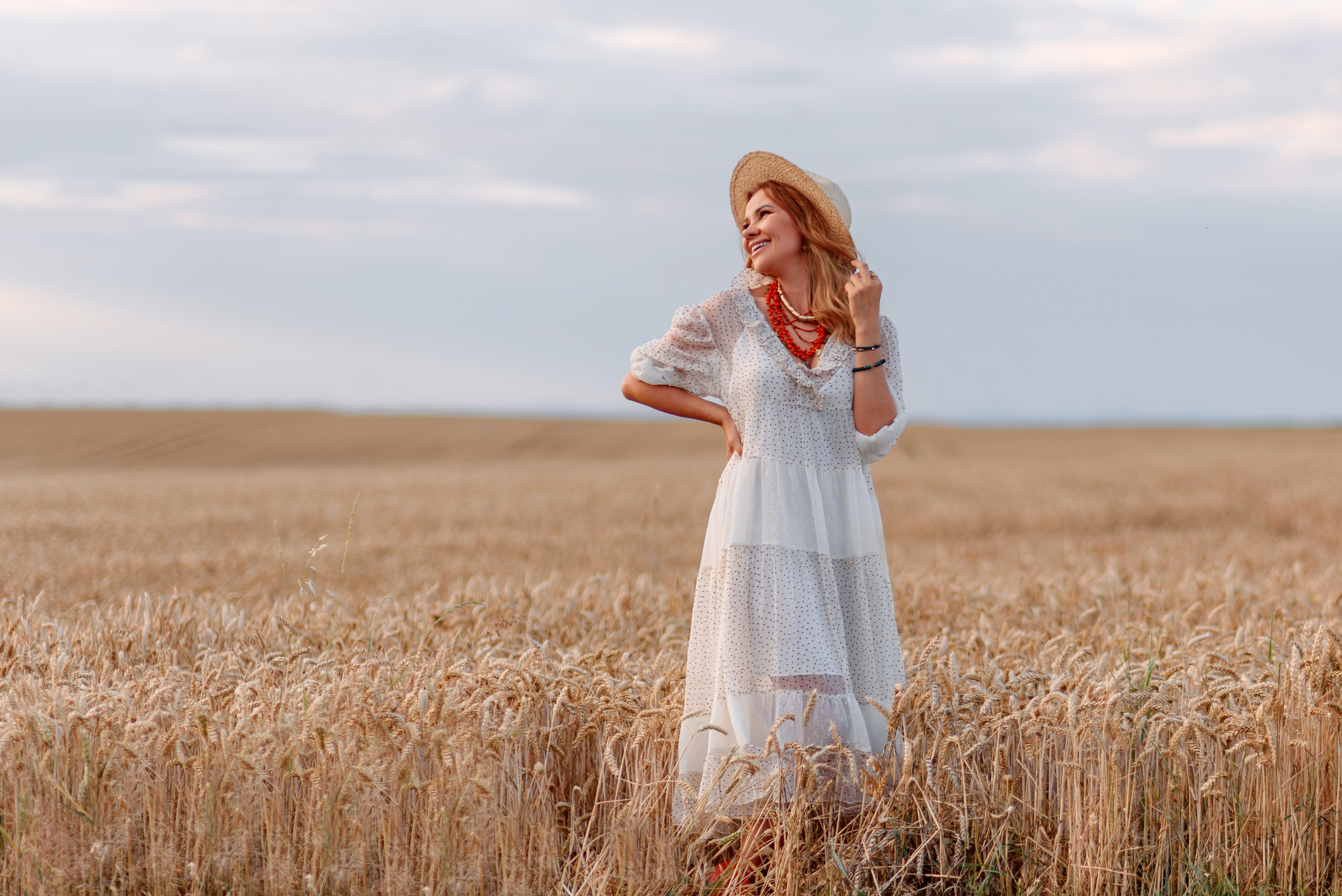 Uliana. Wedding and family photographer