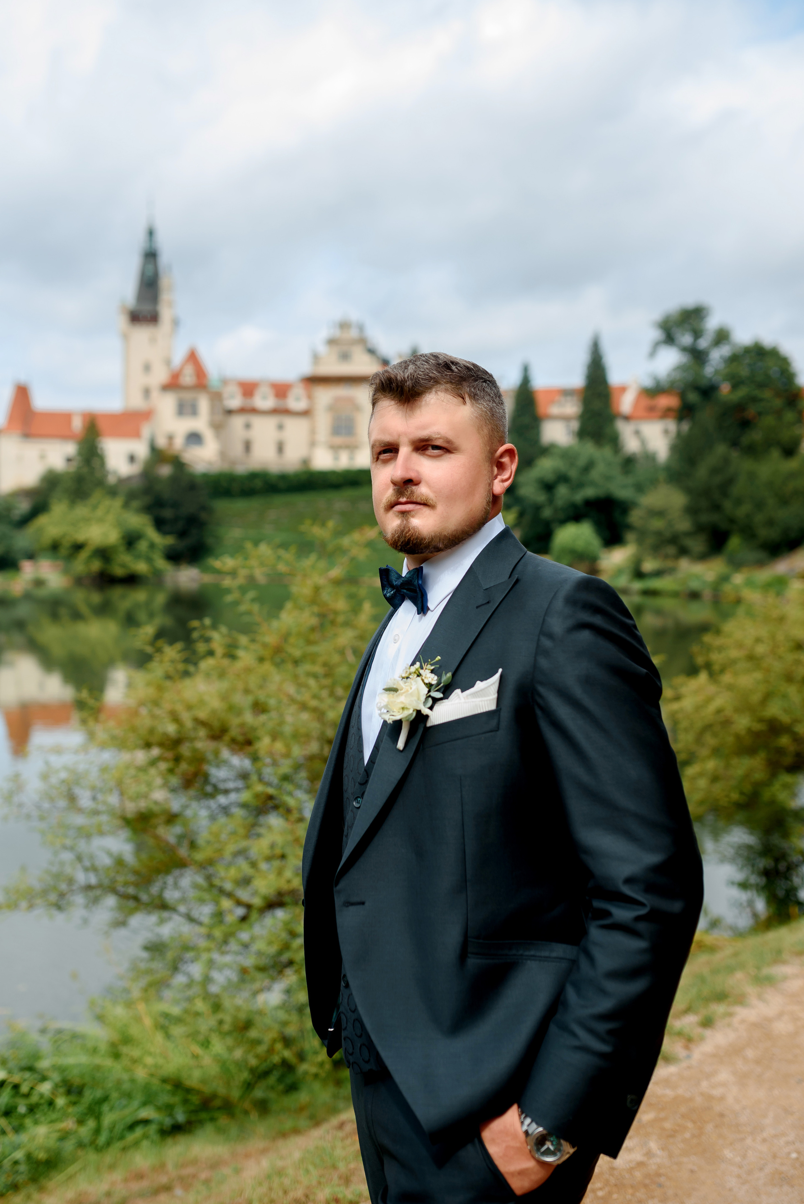 Andrew and Anita. Wedding and family photographer