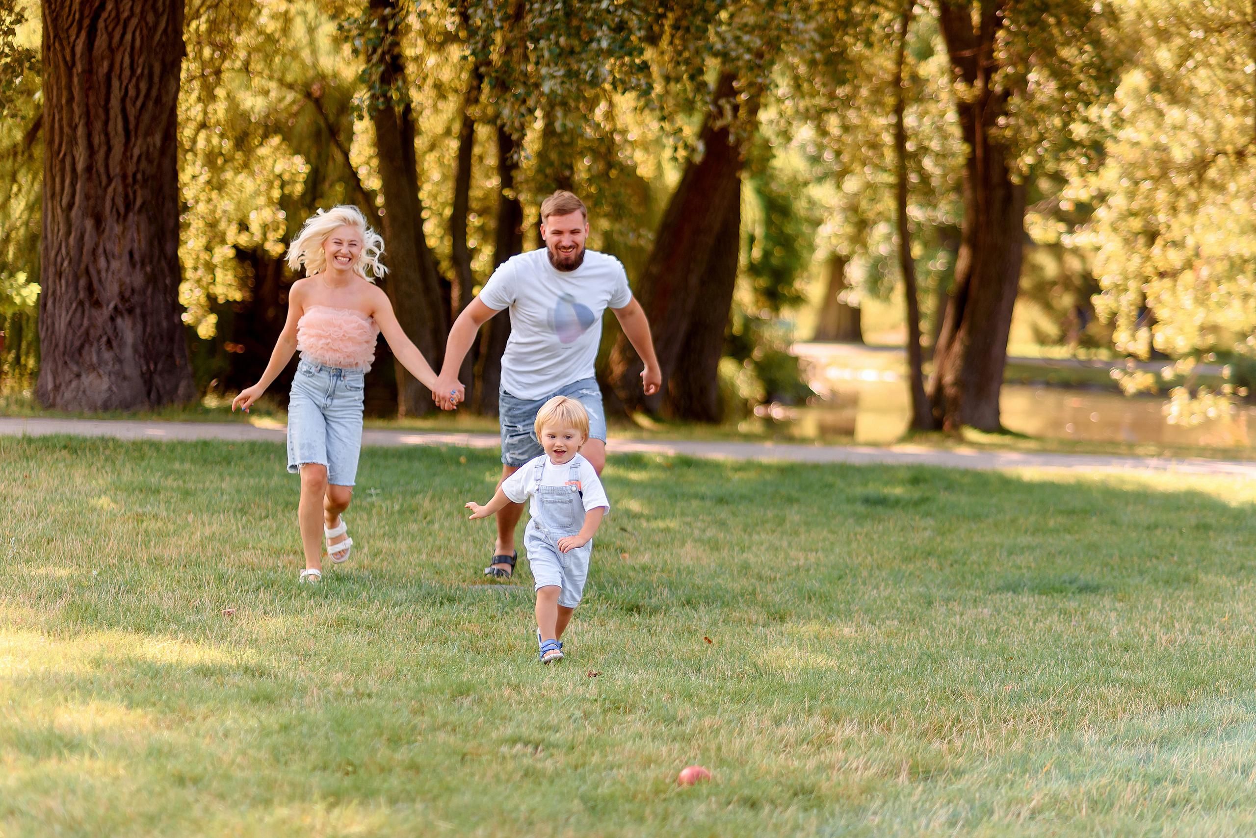 Прага. Семейная съемка. Wedding and family photographer