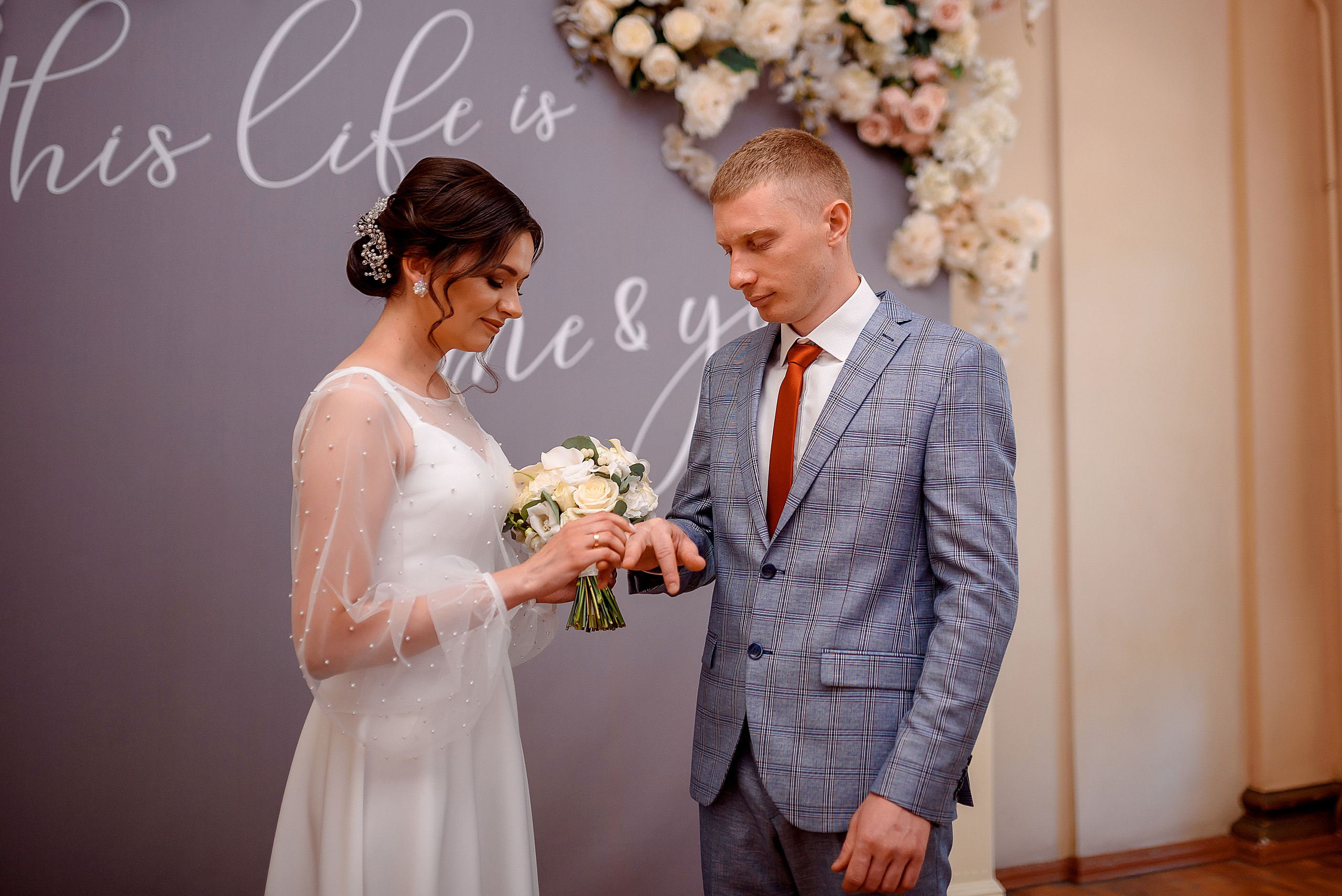 Центральный загс, Лес у Каравана и Собор на Гоголя. Wedding and family photographer