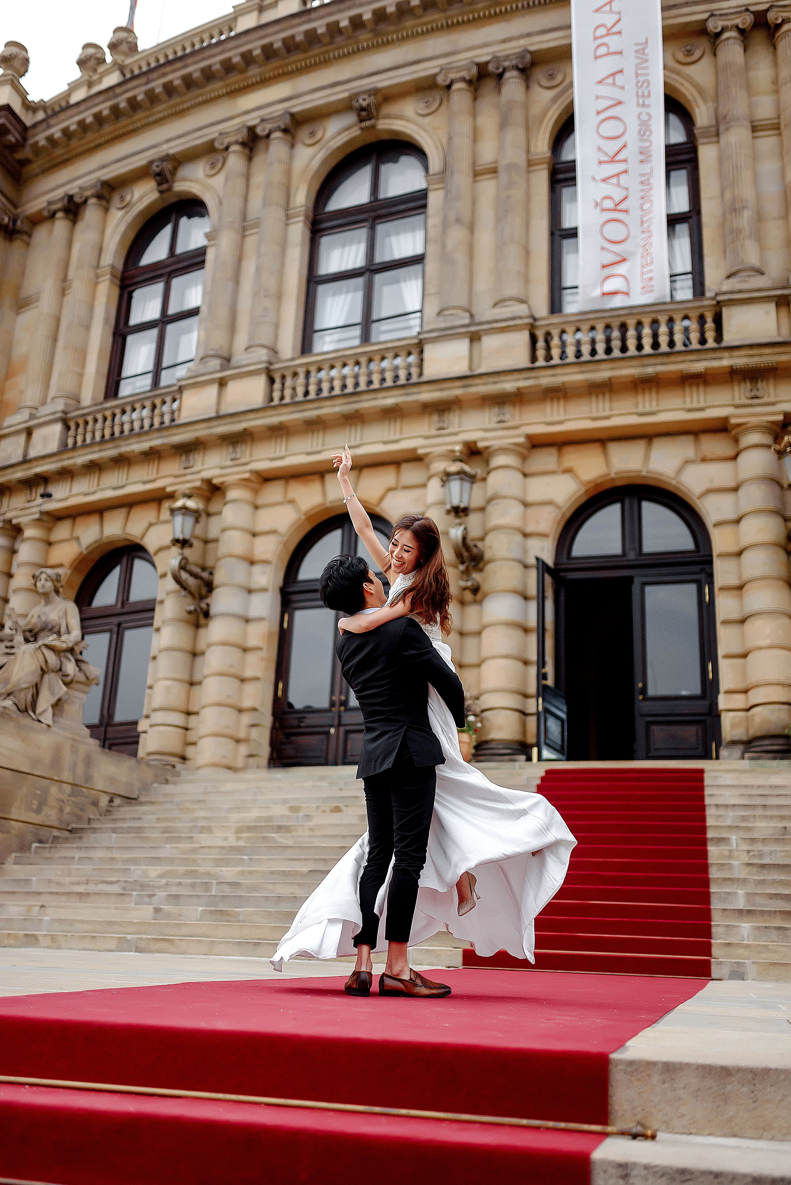 Friends from Singapore. Wedding and family photographer