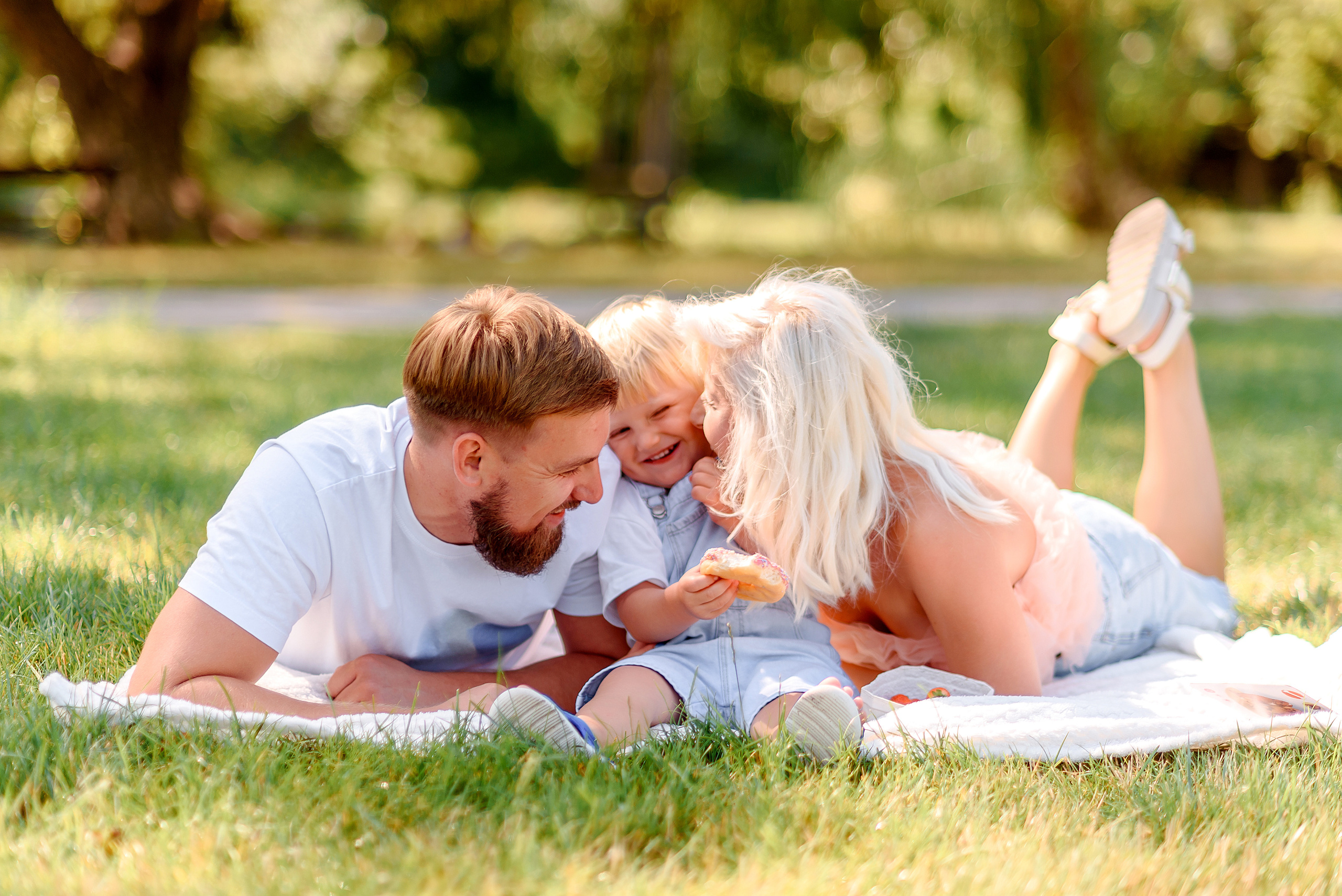 Прага. Семейная съемка. Wedding and family photographer