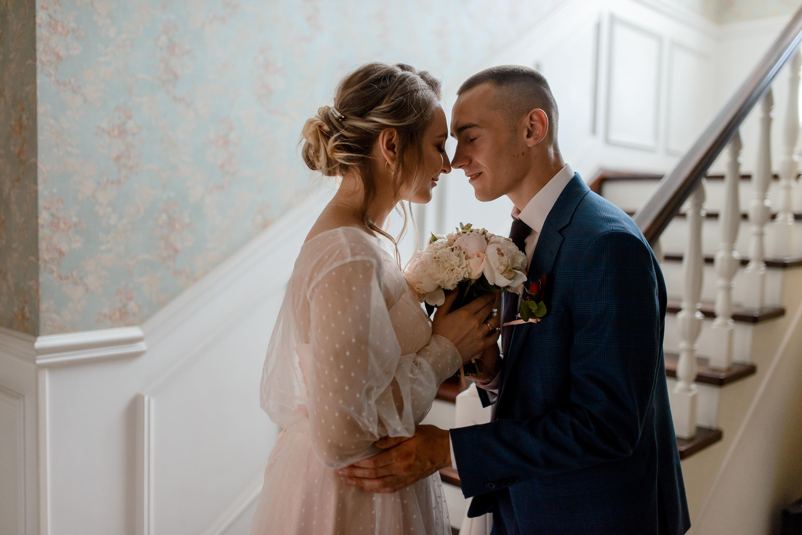 Отель Де Голь и Собор на Гоголя. Wedding and family photographer