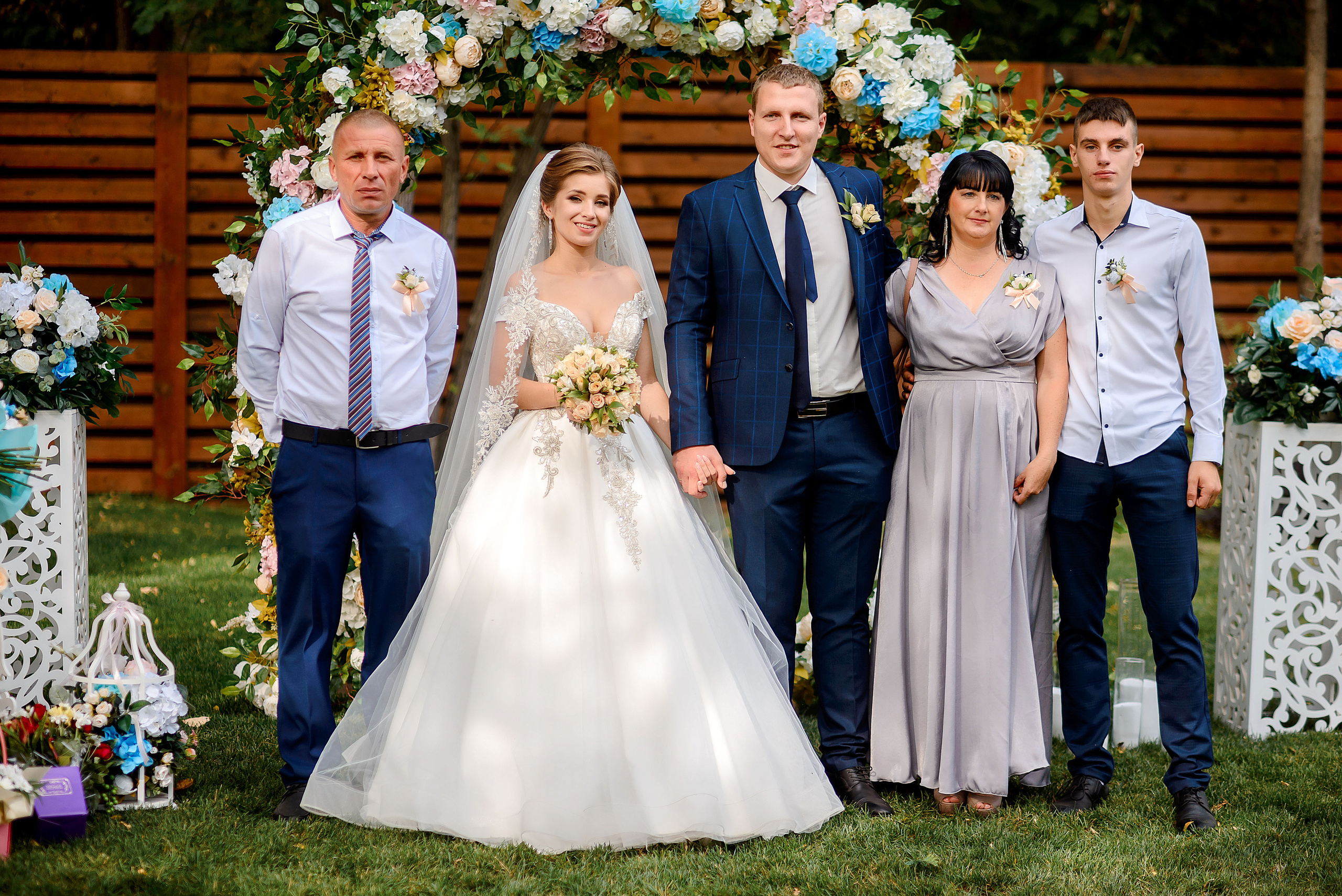 Отель ДеГоль и Панське село. Wedding and family photographer