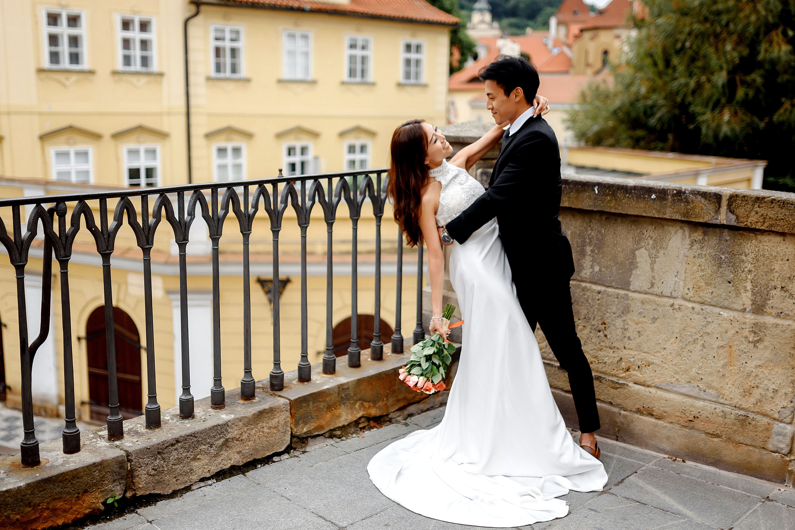 Friends from Singapore. Wedding and family photographer