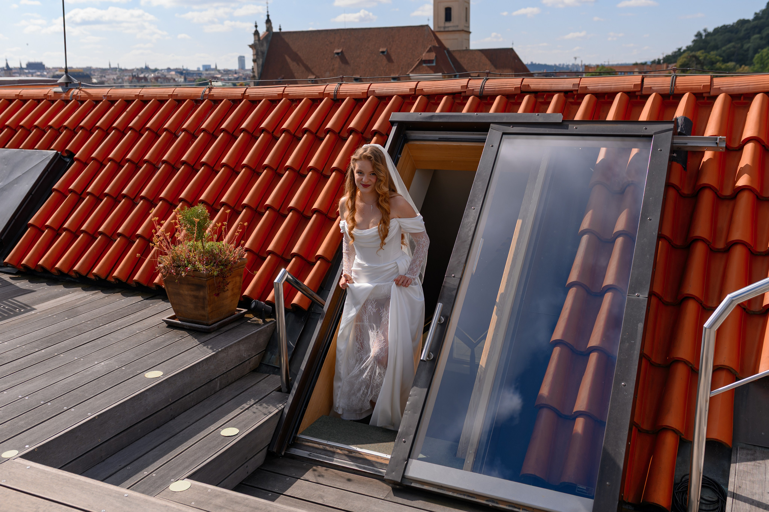 Daniel and Mariya. Wedding and family photographer