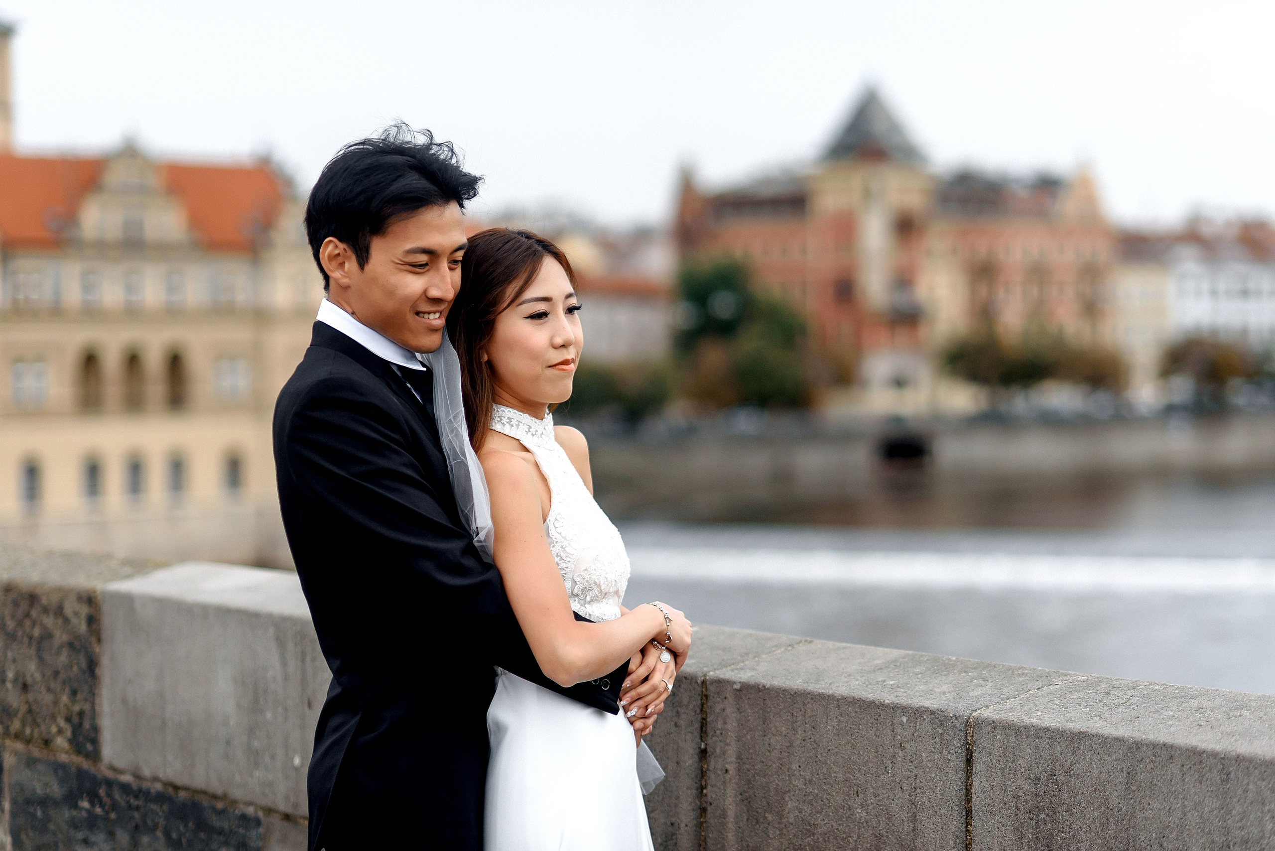 Friends from Singapore. Wedding and family photographer