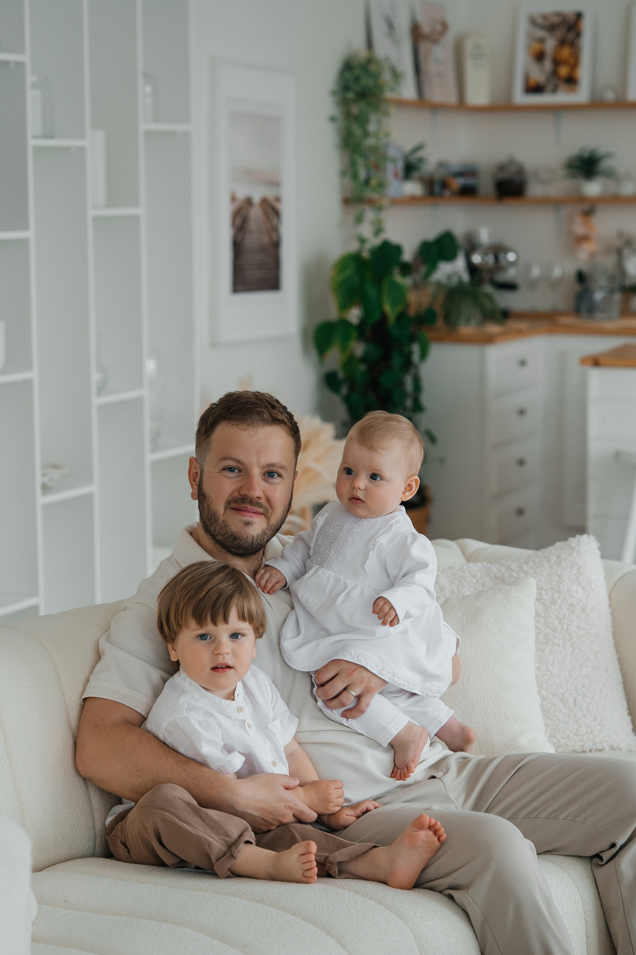 February 2025. Wedding and family photographer