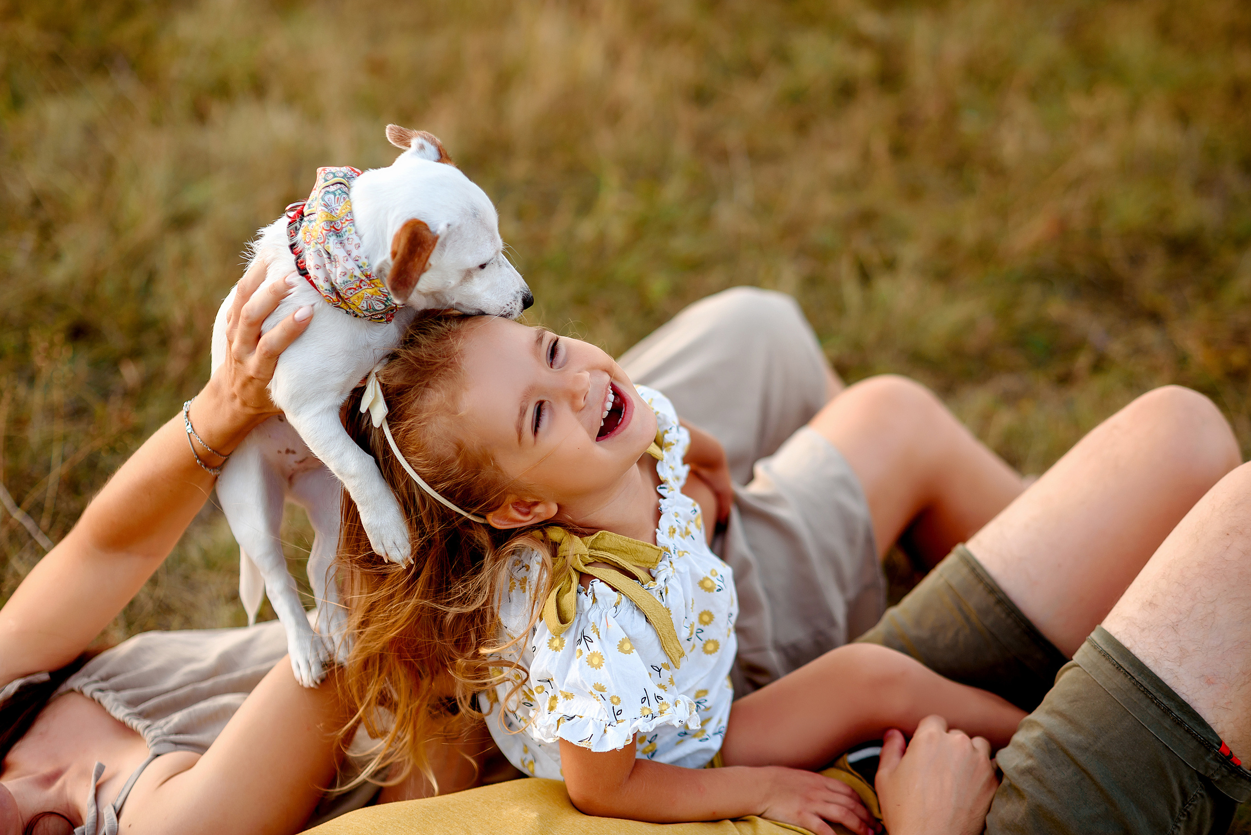 Черкасская лозовая. Wedding and family photographer