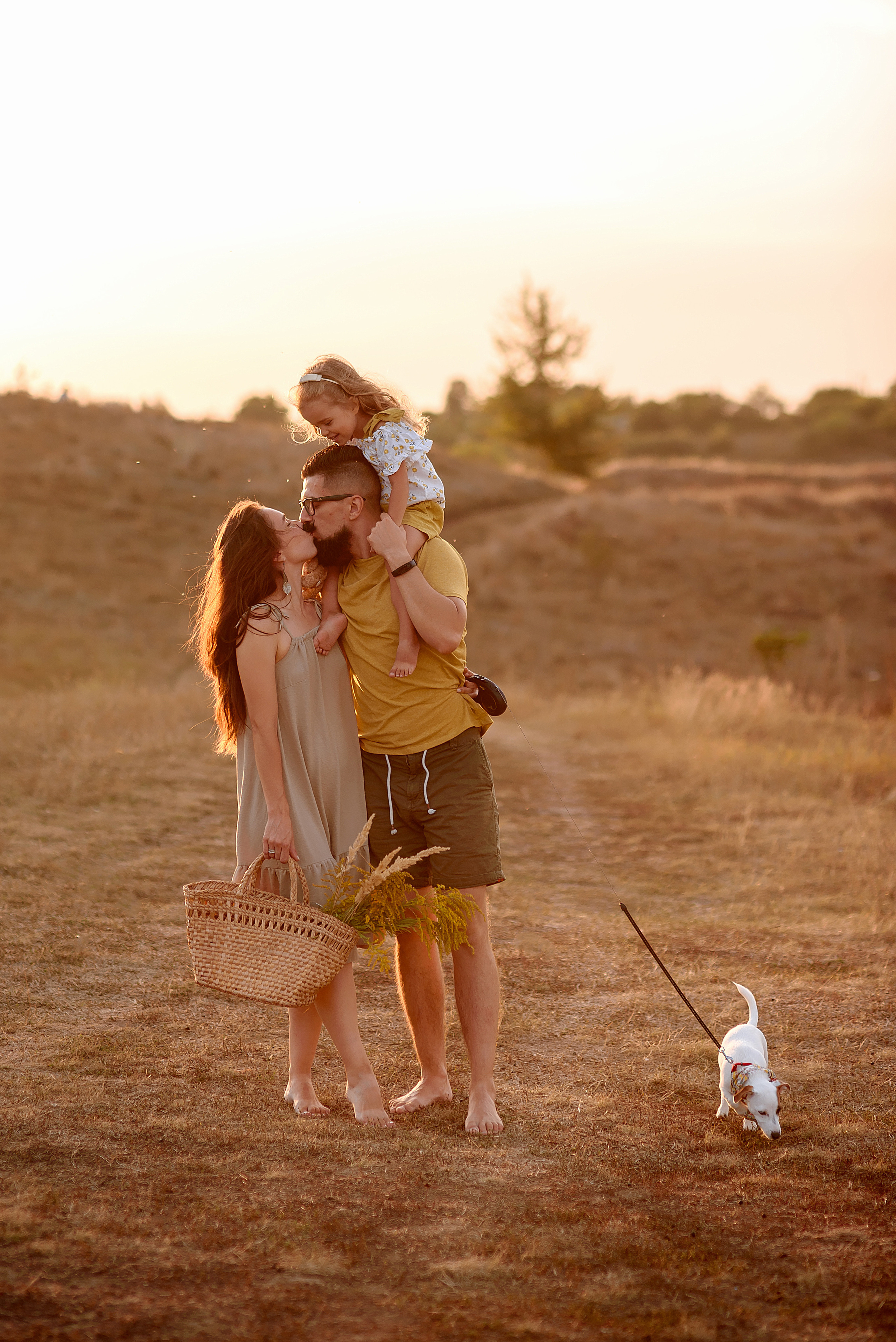 Черкасская лозовая. Wedding and family photographer