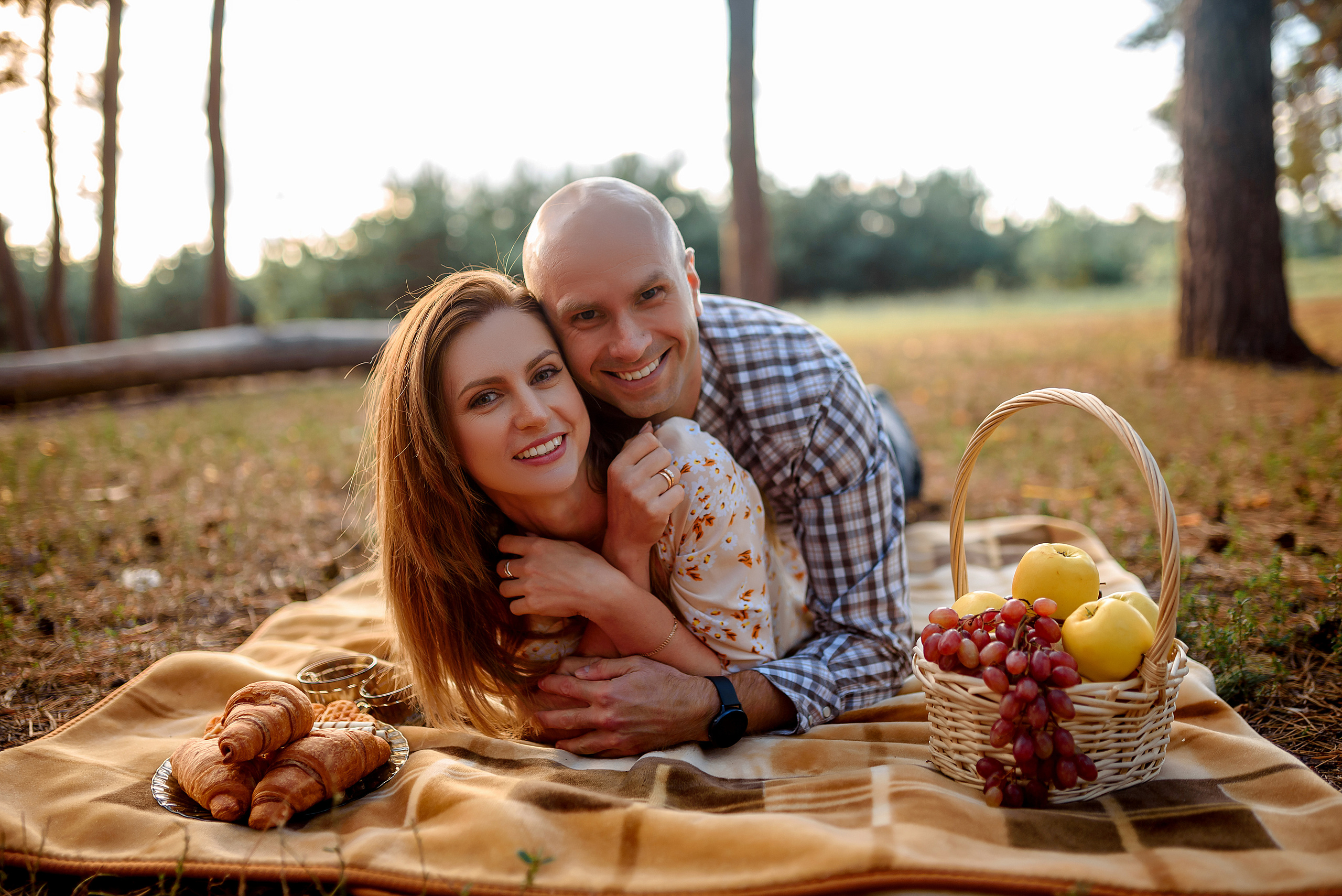 Лес у Каравана. Wedding and family photographer