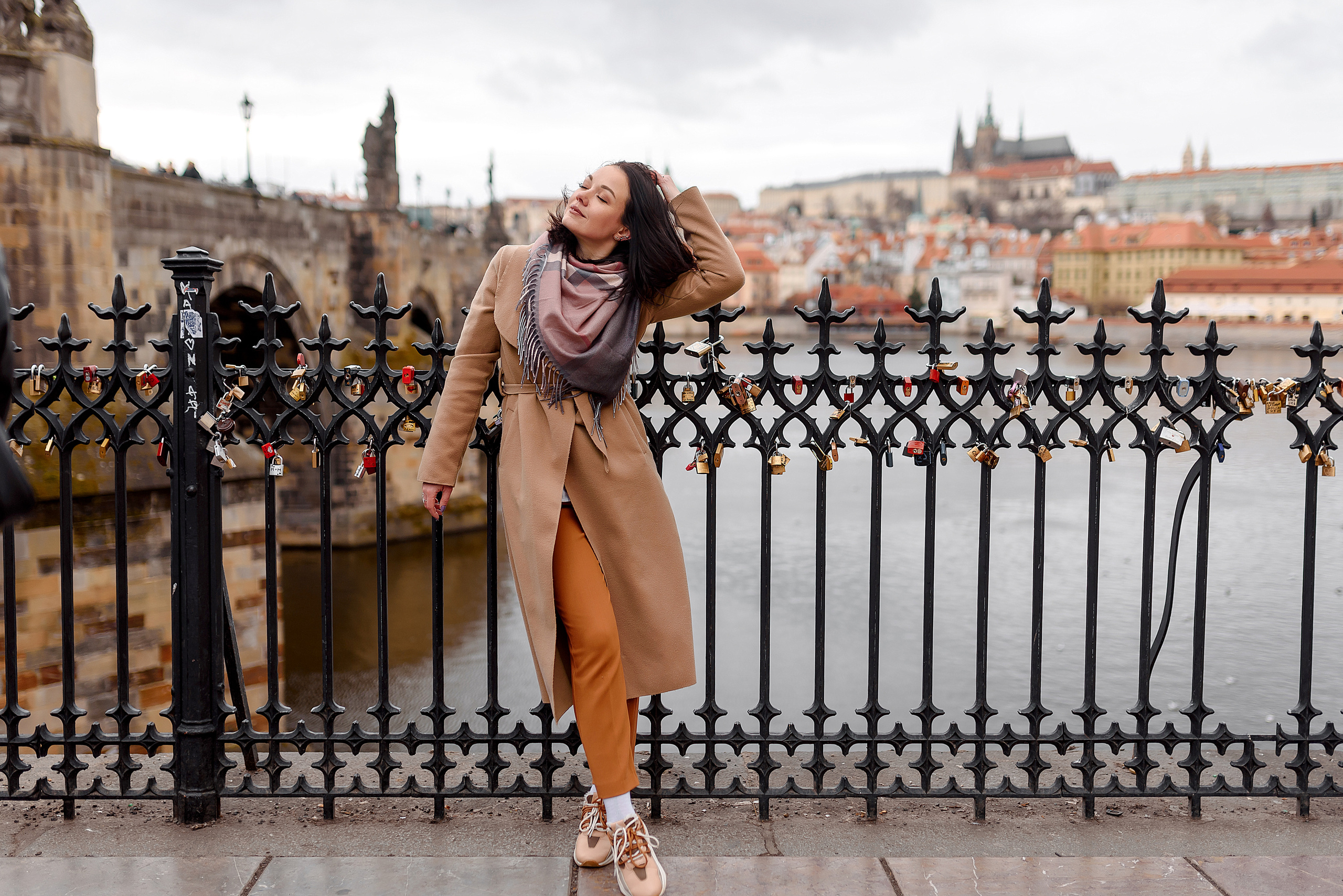 Sofi. Wedding and family photographer