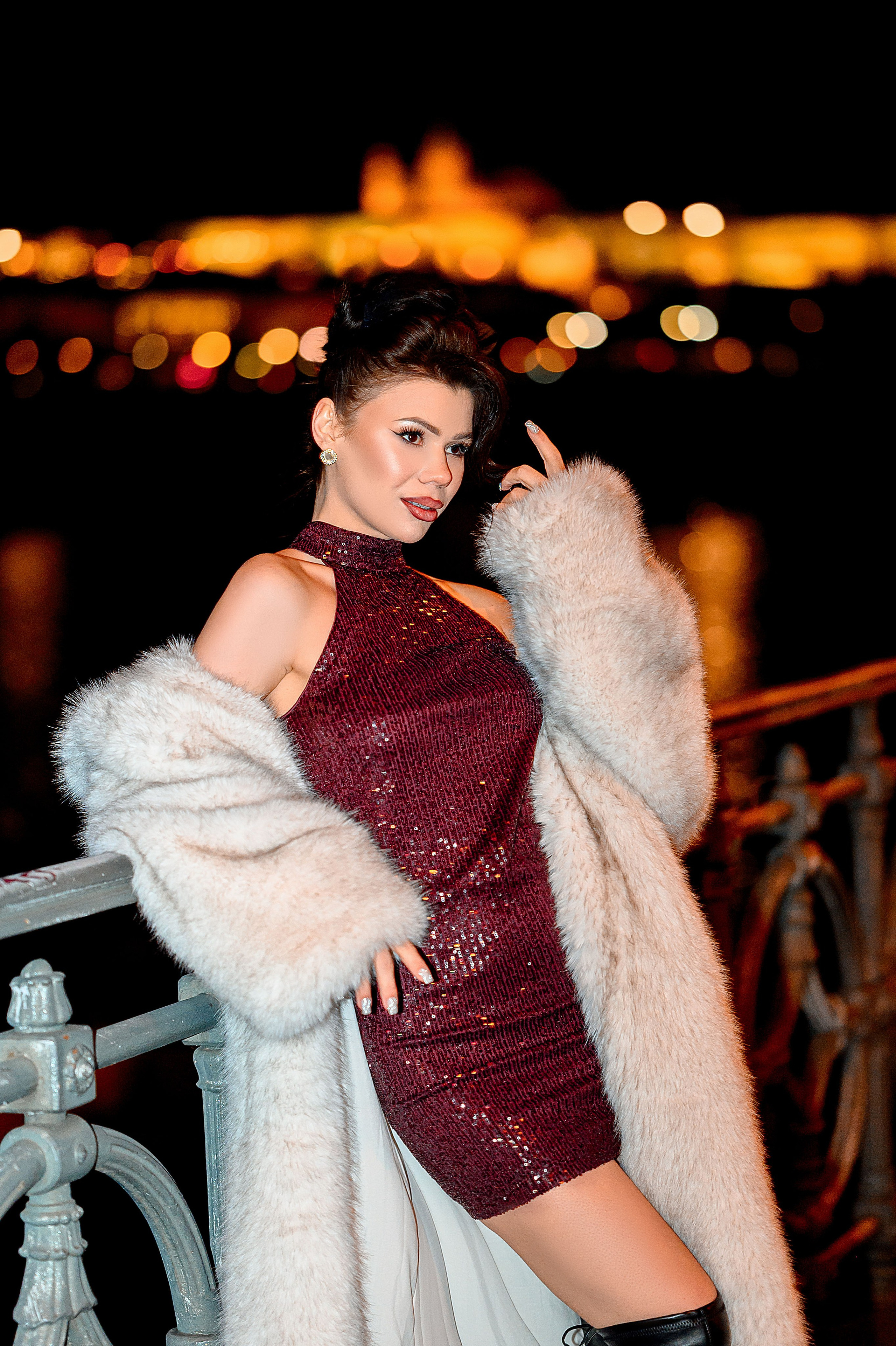 Maria. Wedding and family photographer