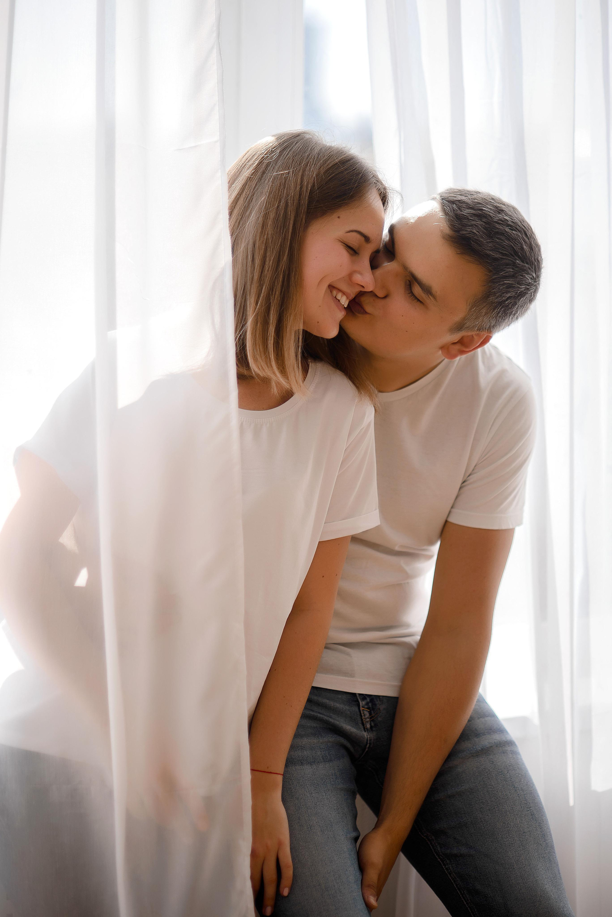 She said “Yes”. Wedding and family photographer