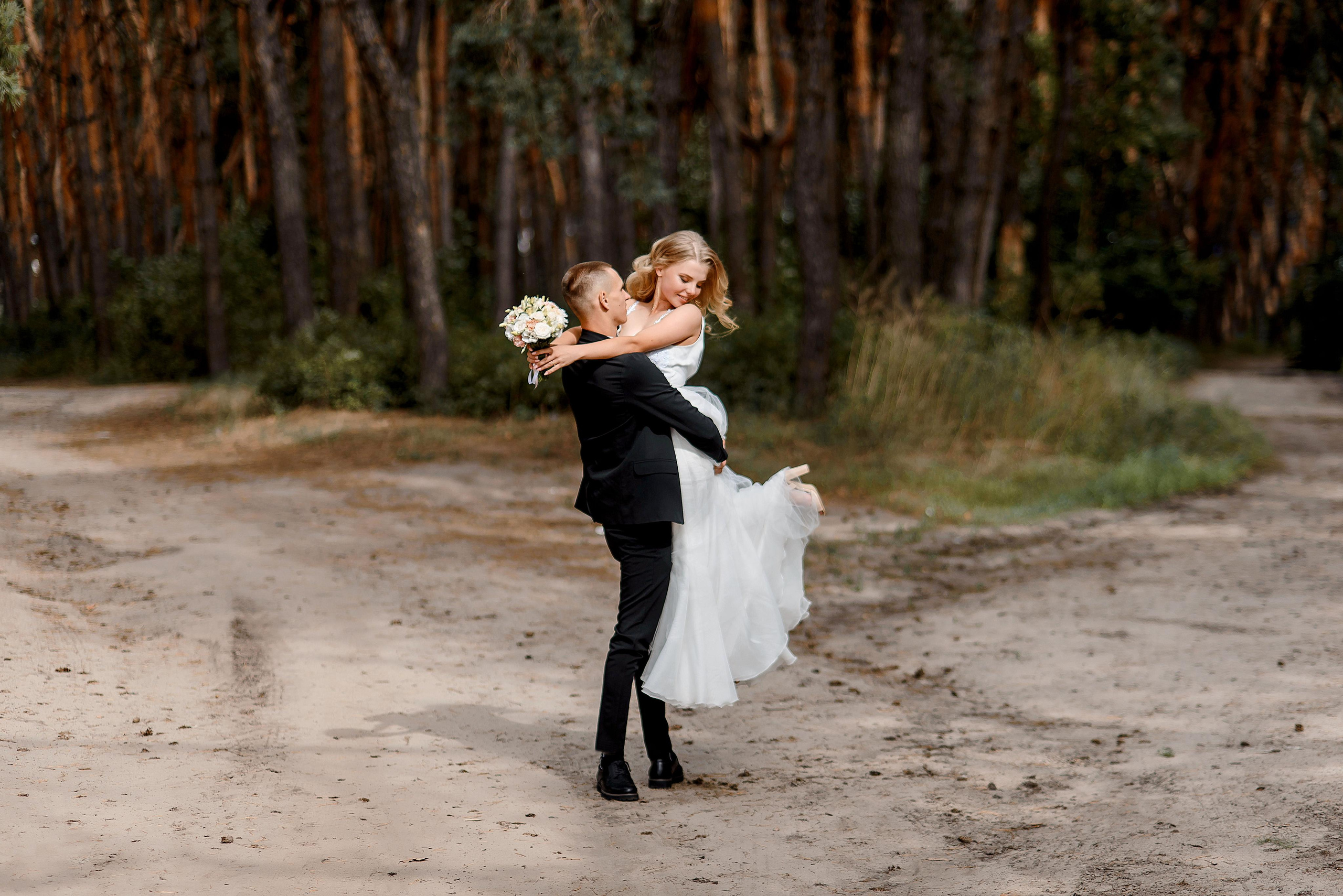 Лес у Каравана и Лодочная станция. Wedding and family photographer