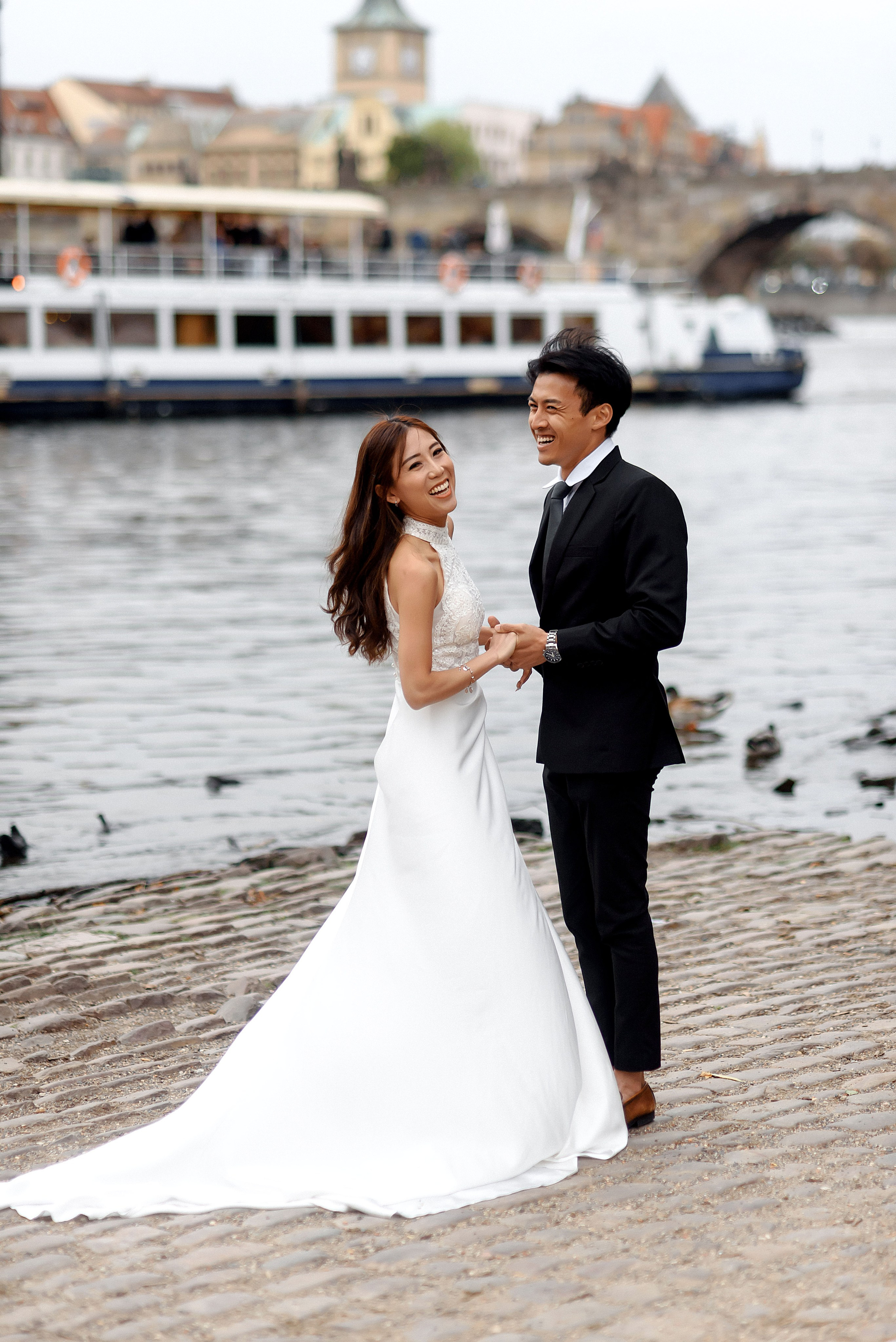 Friends from Singapore. Wedding and family photographer