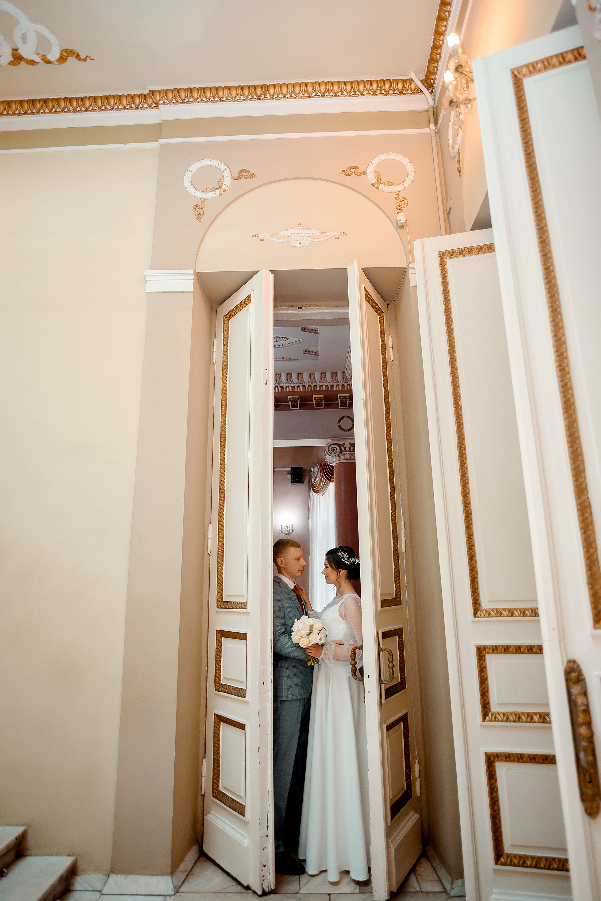 Центральный загс, Лес у Каравана и Собор на Гоголя. Wedding and family photographer