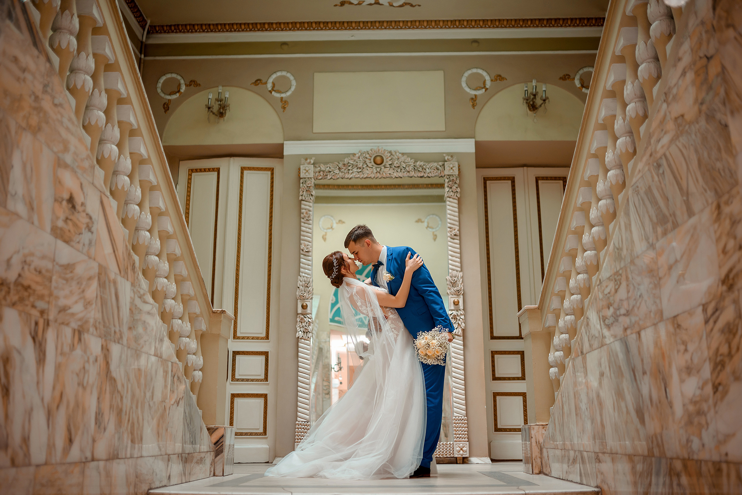 Отель Ovis и Дом Архитектора. Wedding and family photographer