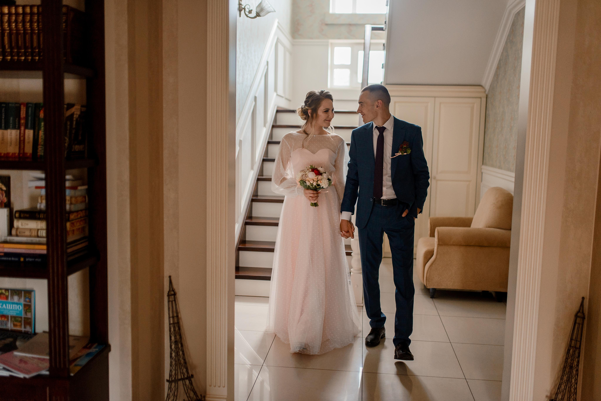 Отель Де Голь и Собор на Гоголя. Wedding and family photographer