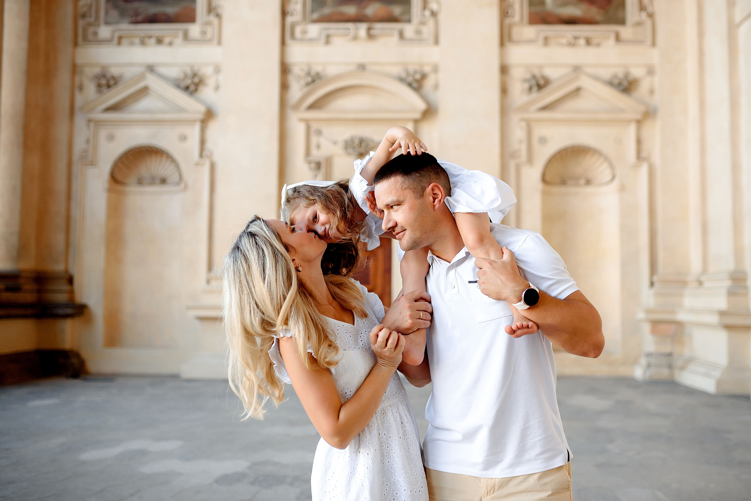 Прогулка по Праге. Wedding and family photographer