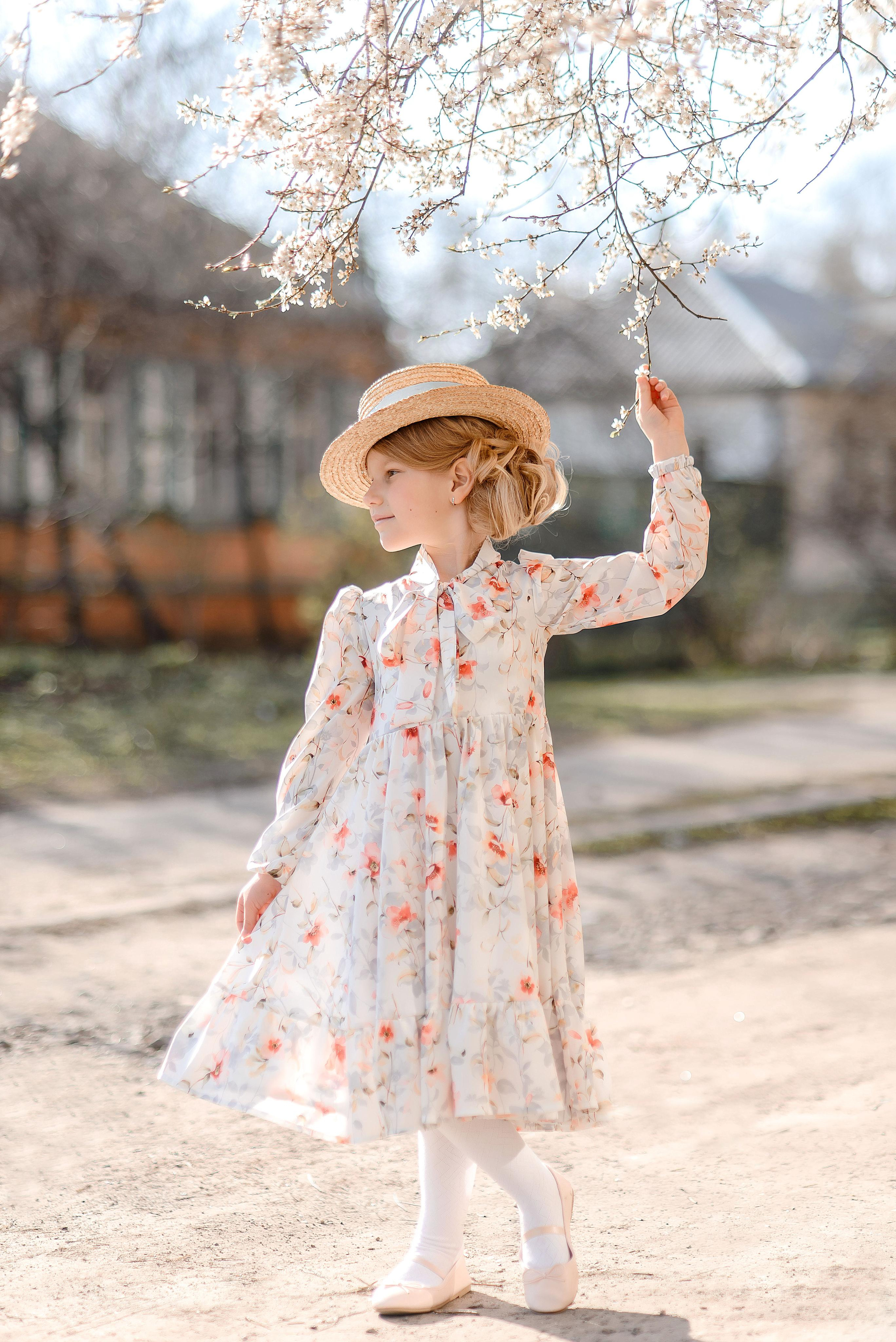 Весна, цветение. Wedding and family photographer