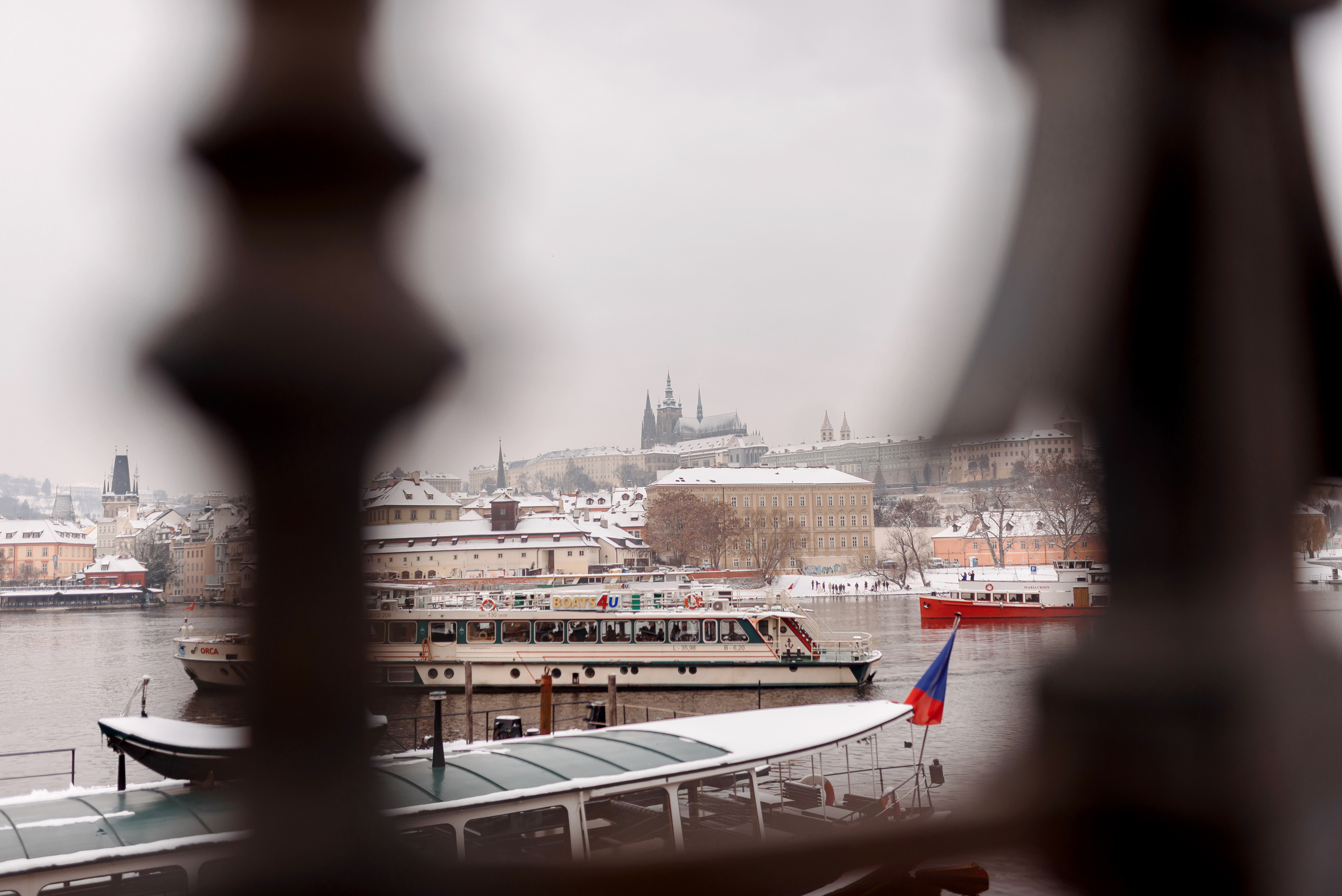 Зимняя свадьба в Праге. Wedding and family photographer