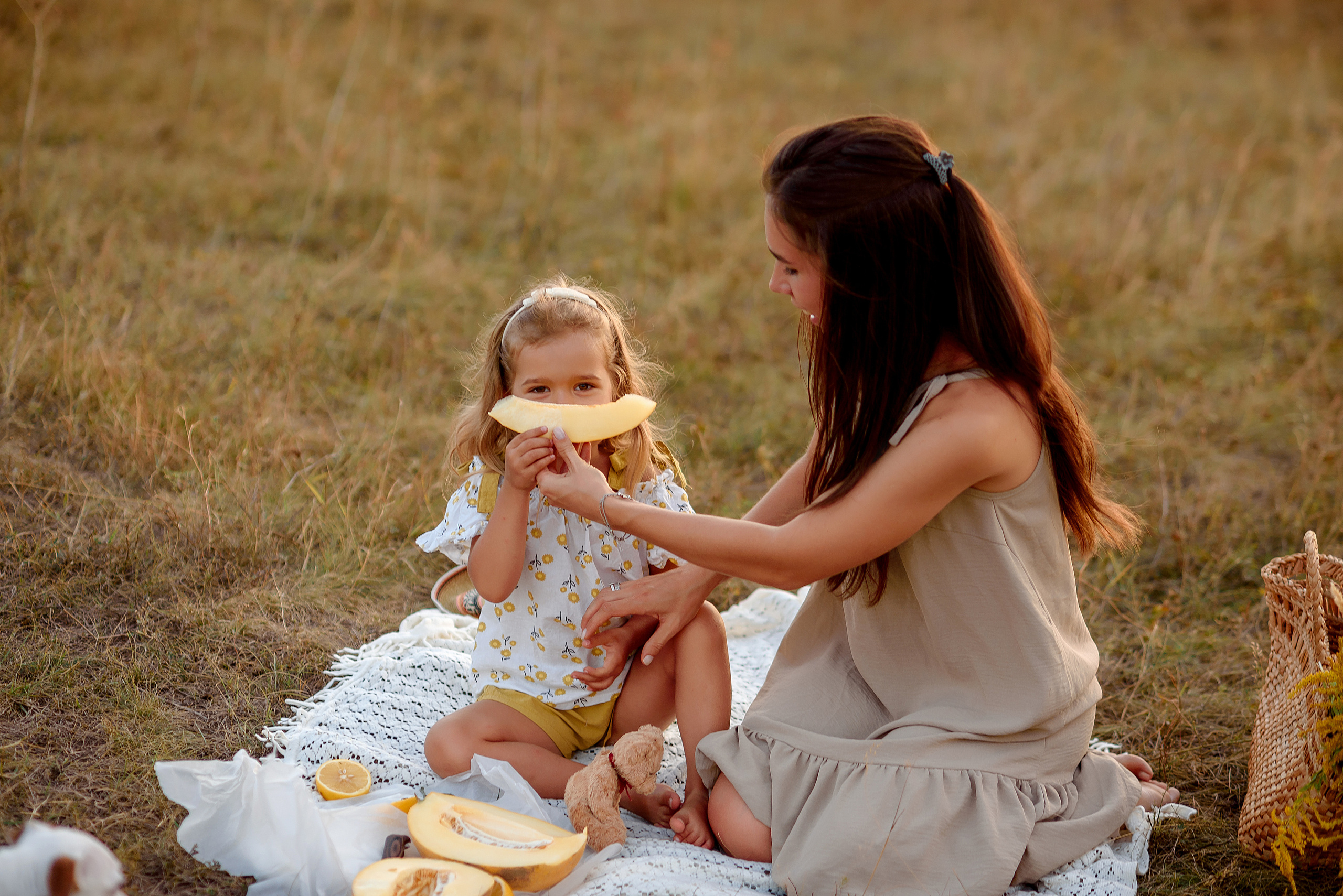 Черкасская лозовая. Wedding and family photographer