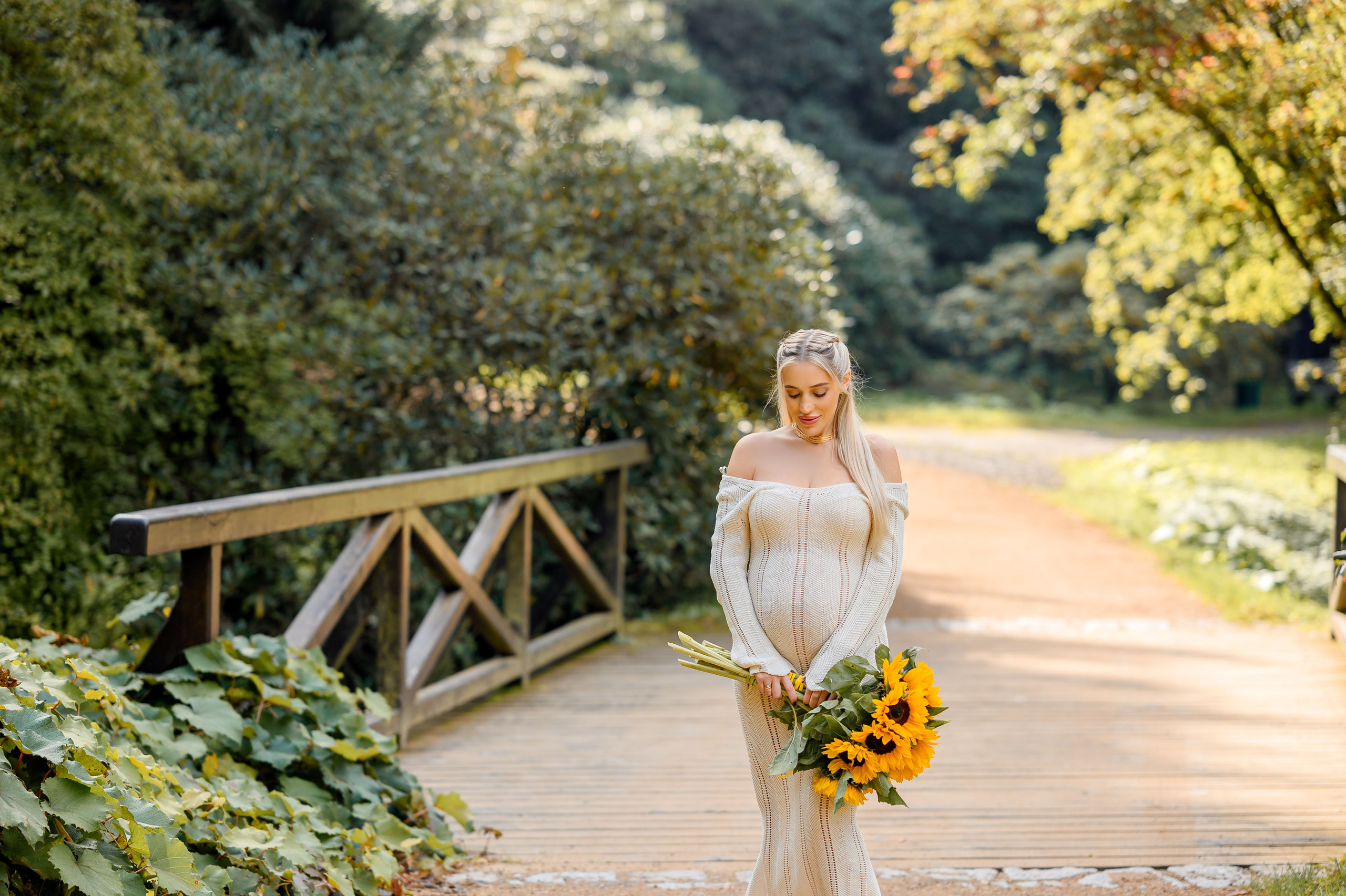 Pregnancy. Wedding and family photographer