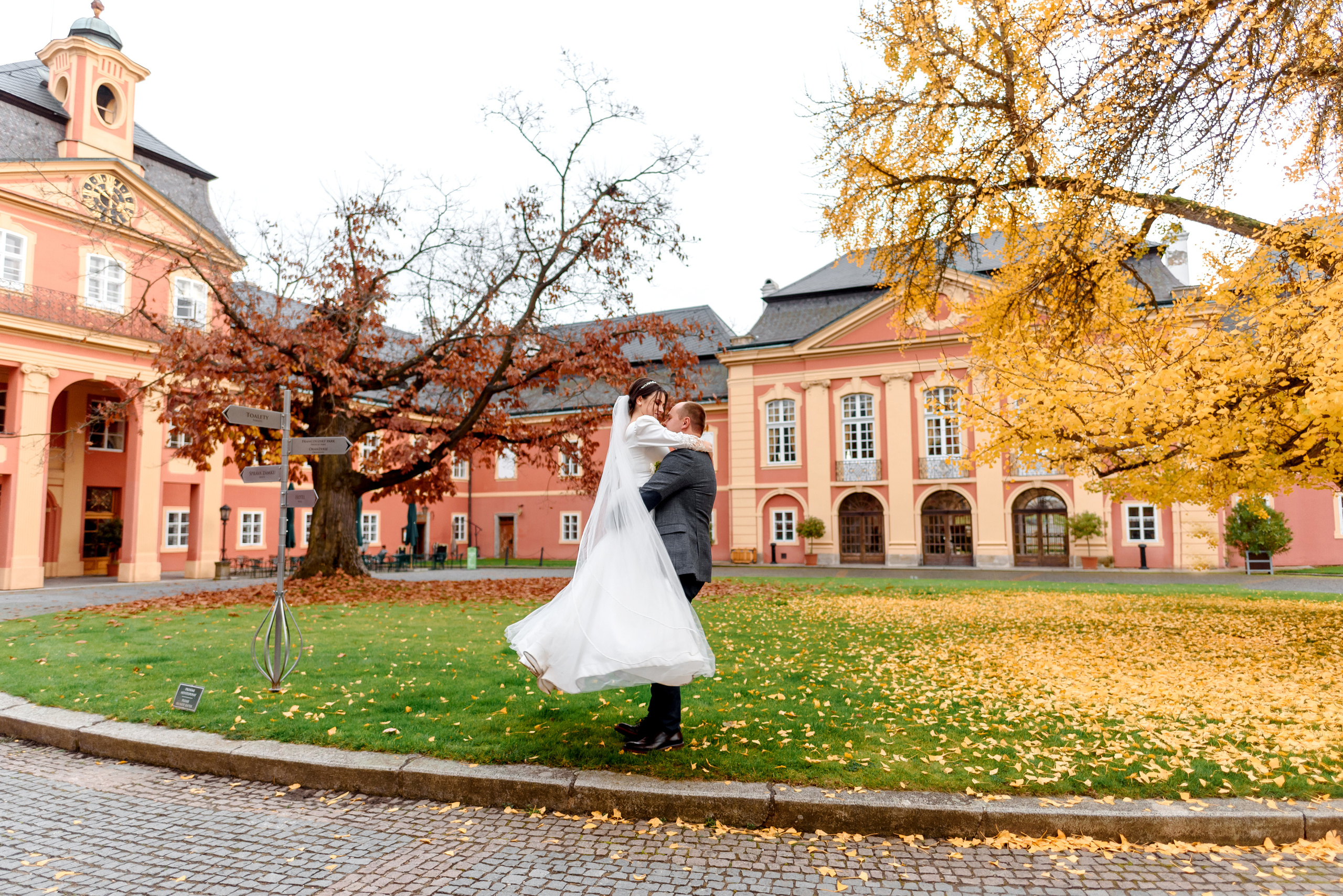 Ivanna and Alexandr. Wedding and family photographer