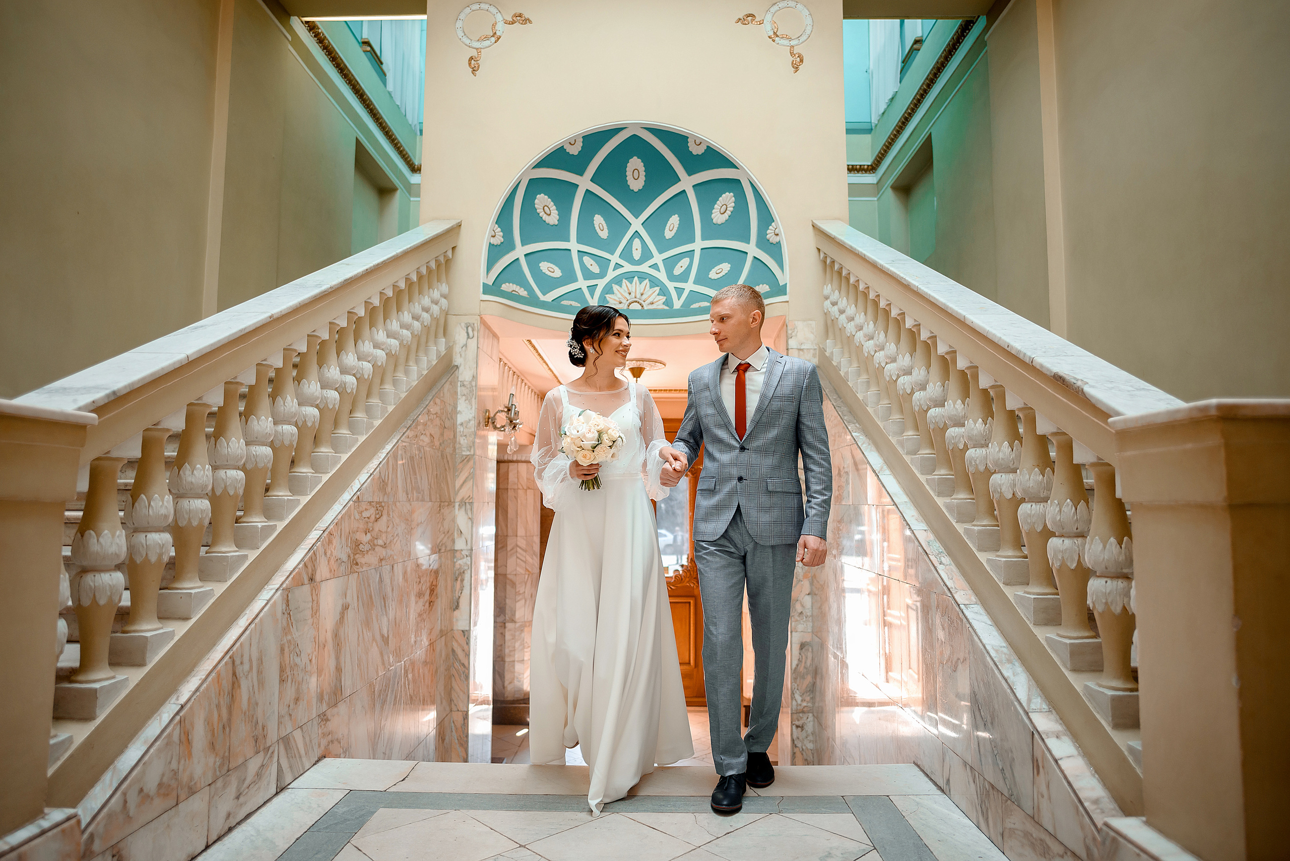 Центральный загс, Лес у Каравана и Собор на Гоголя. Wedding and family photographer