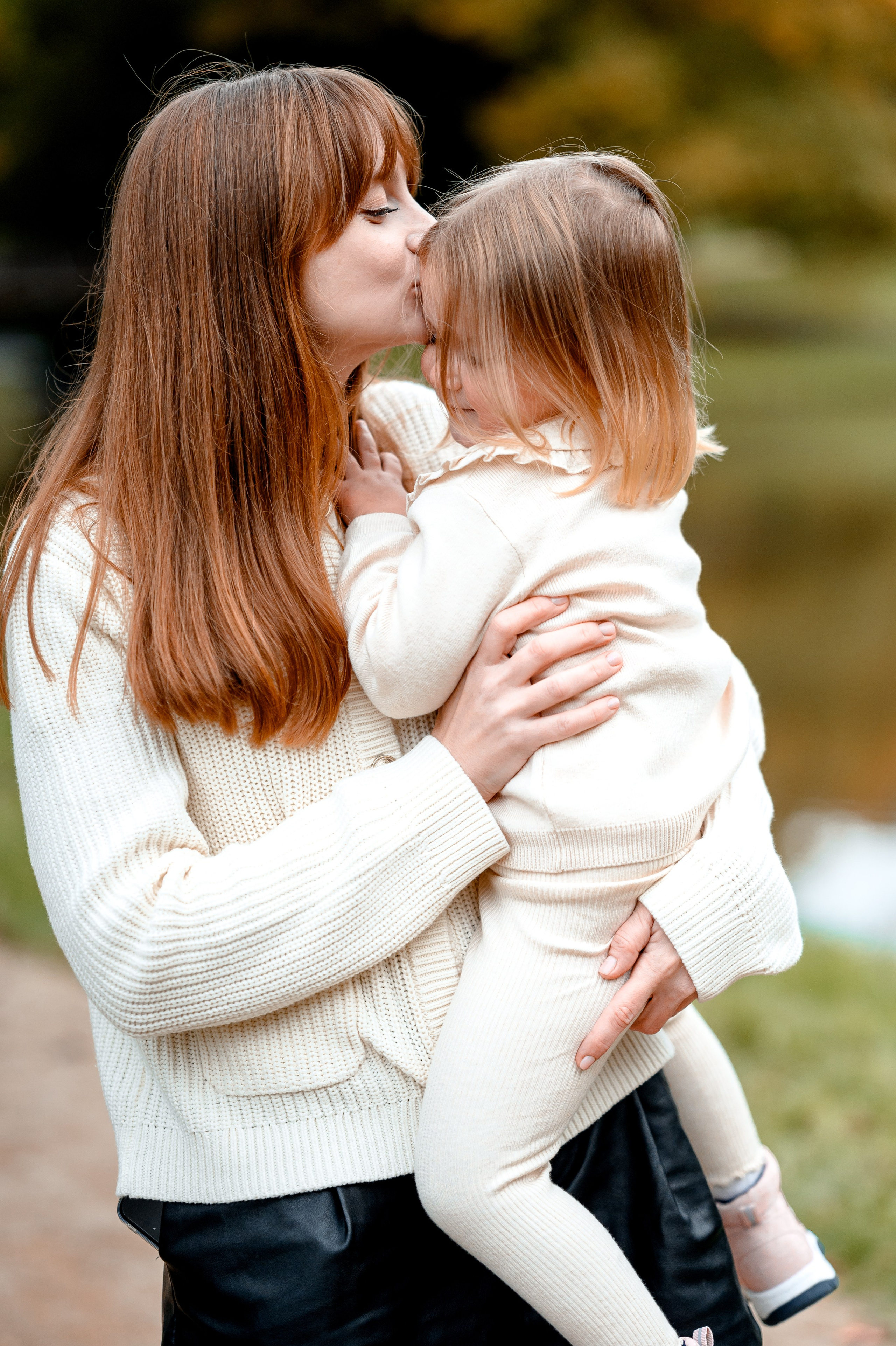 Autumn 2024. Wedding and family photographer