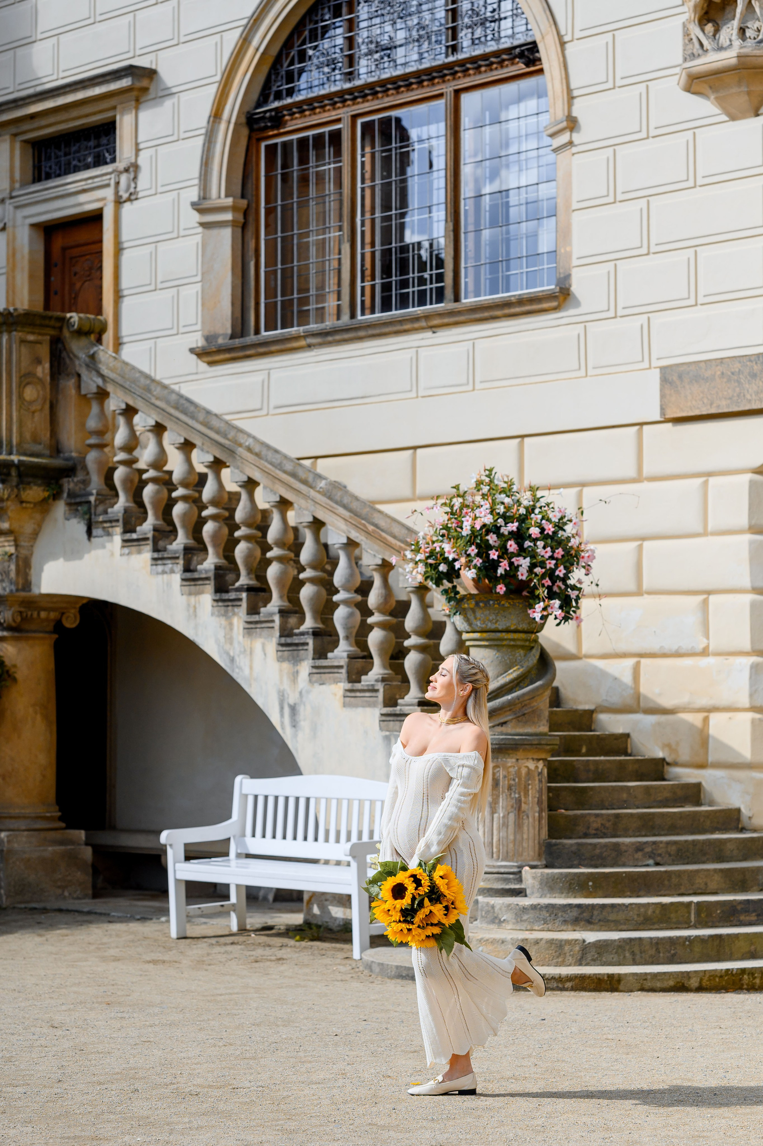 Pregnancy. Wedding and family photographer