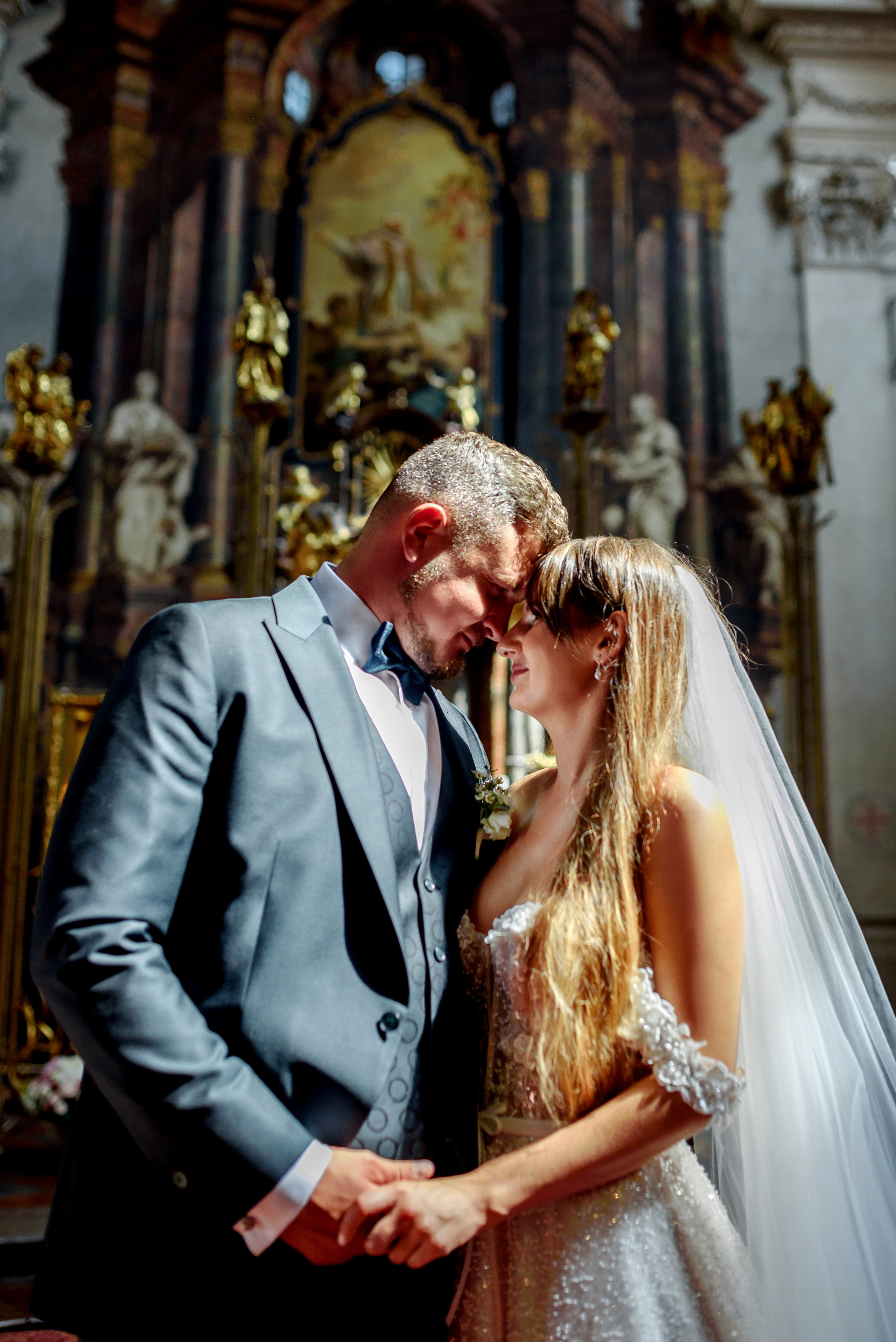 Andrew and Anita. Wedding and family photographer