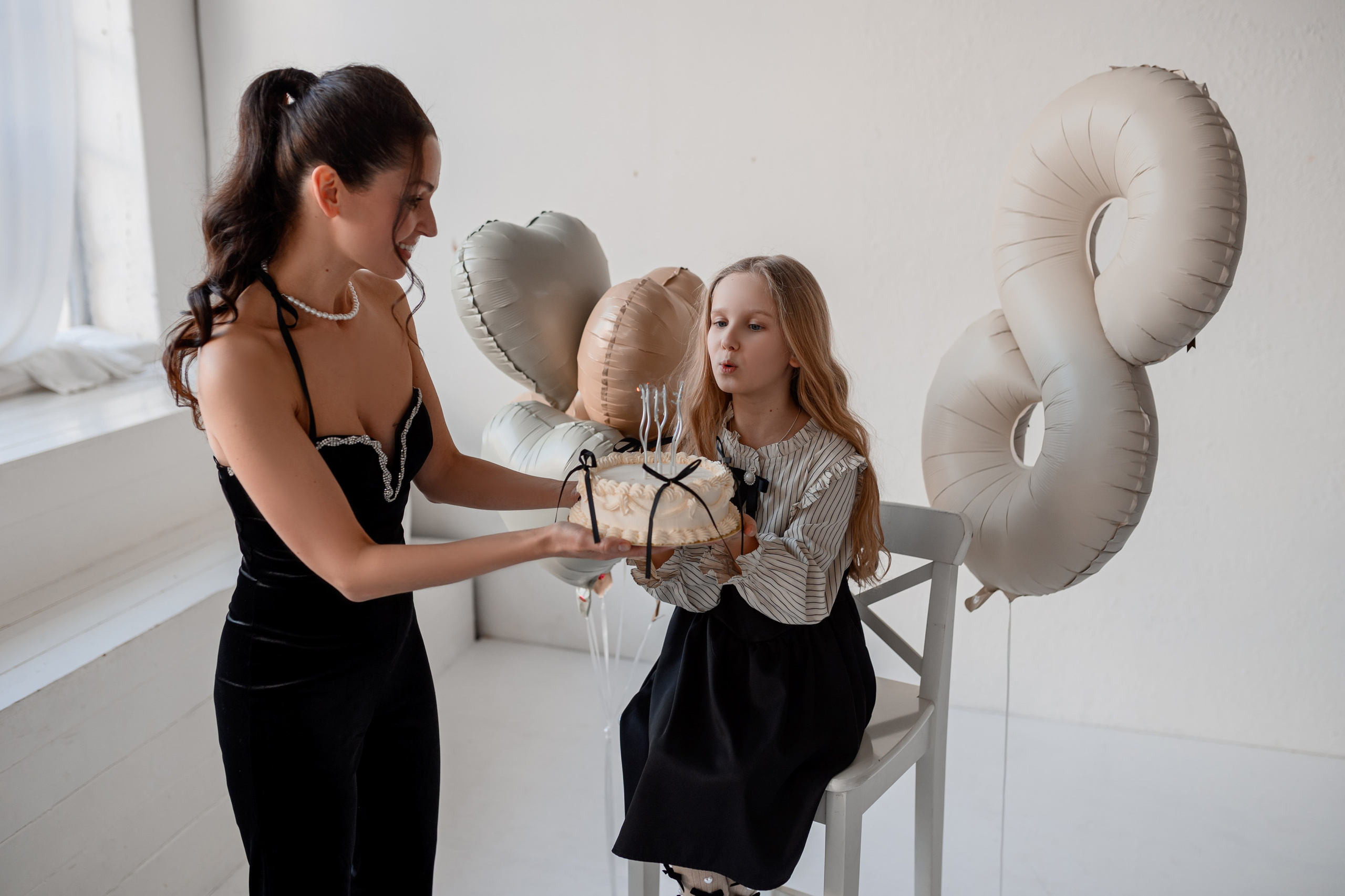 March 2025. Wedding and family photographer