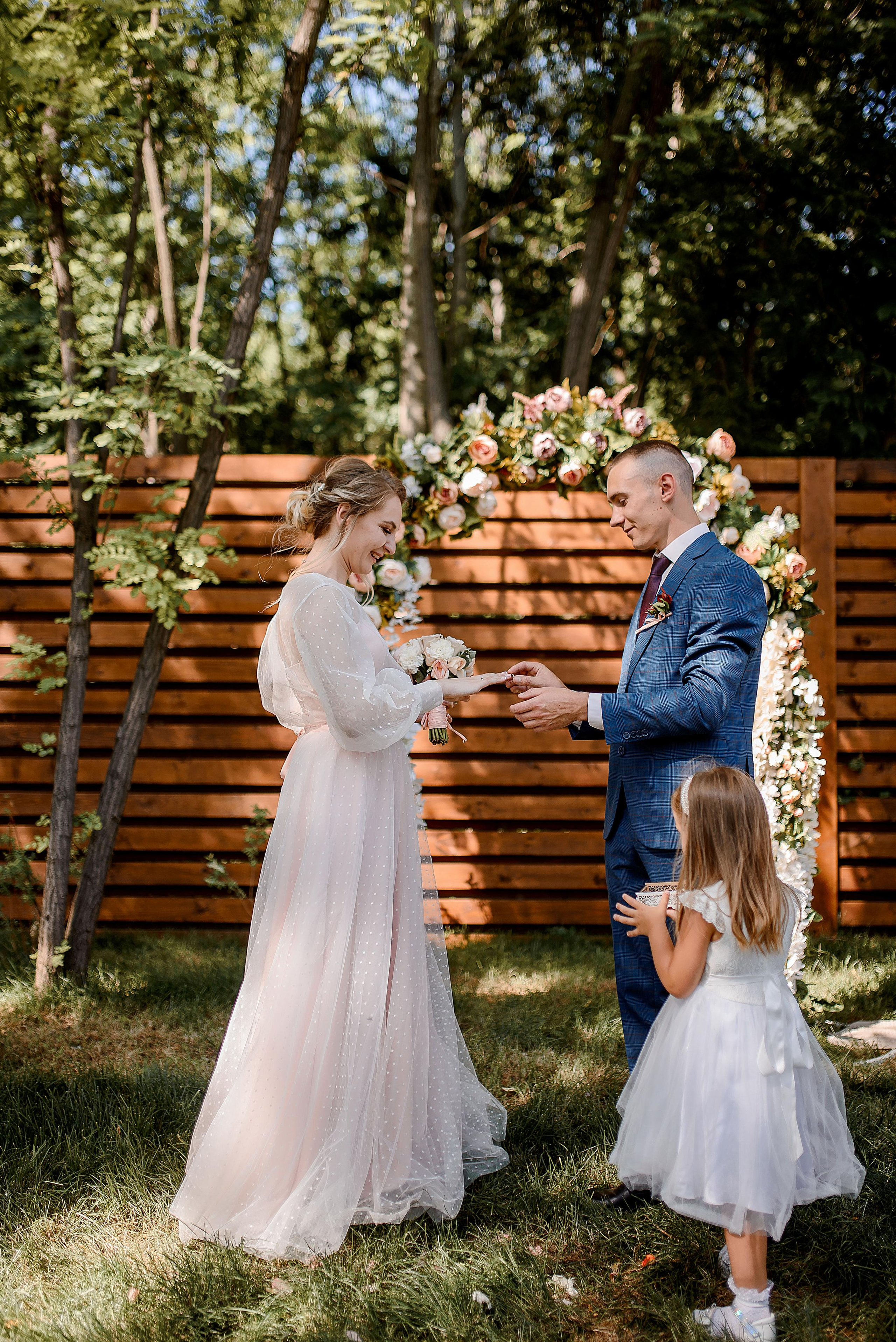 Отель Де Голь и Собор на Гоголя. Wedding and family photographer