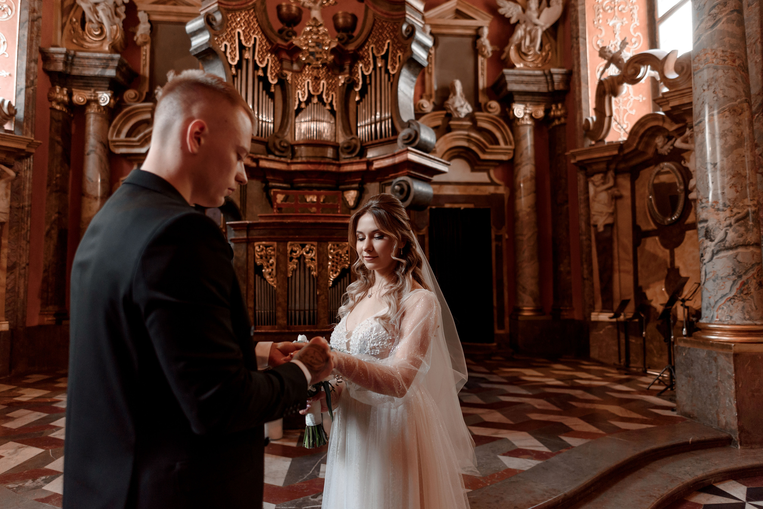 Maxim and Vika. Wedding and family photographer