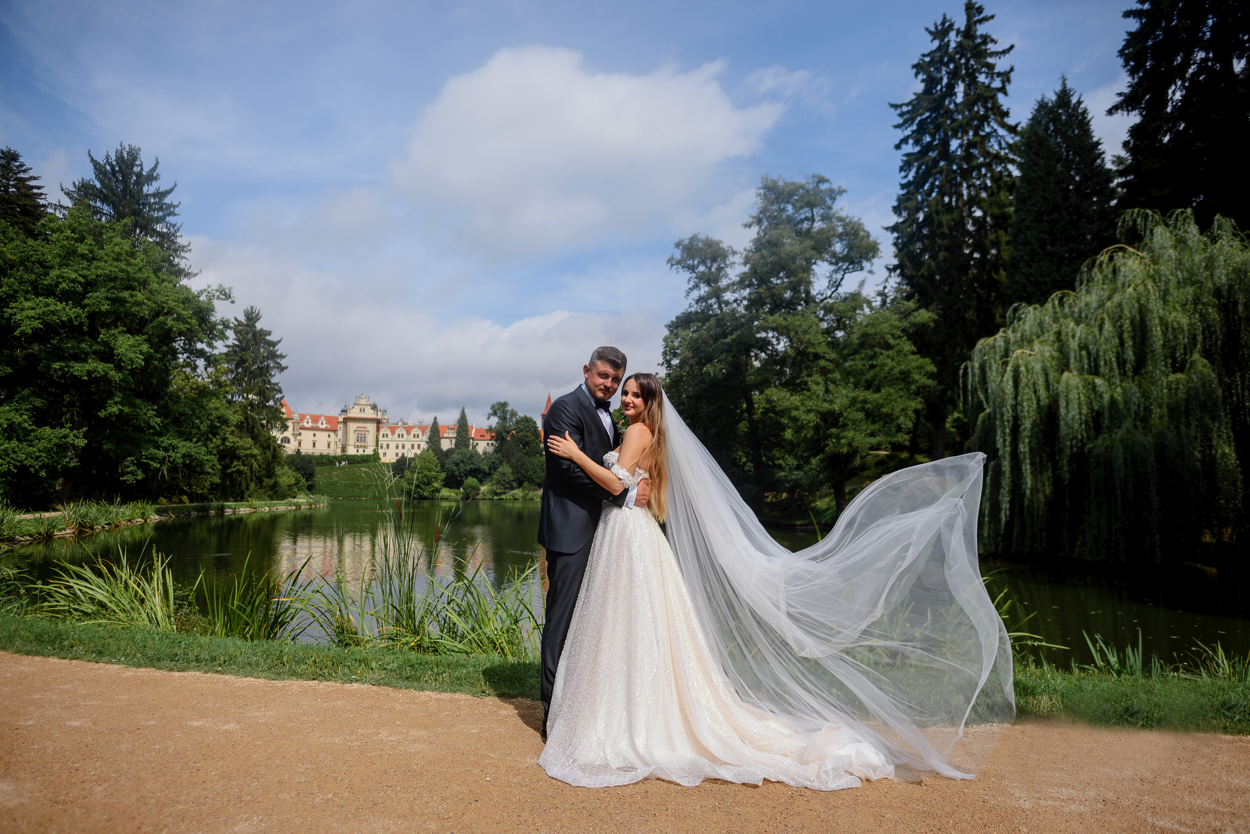 Andrew and Anita. Wedding and family photographer