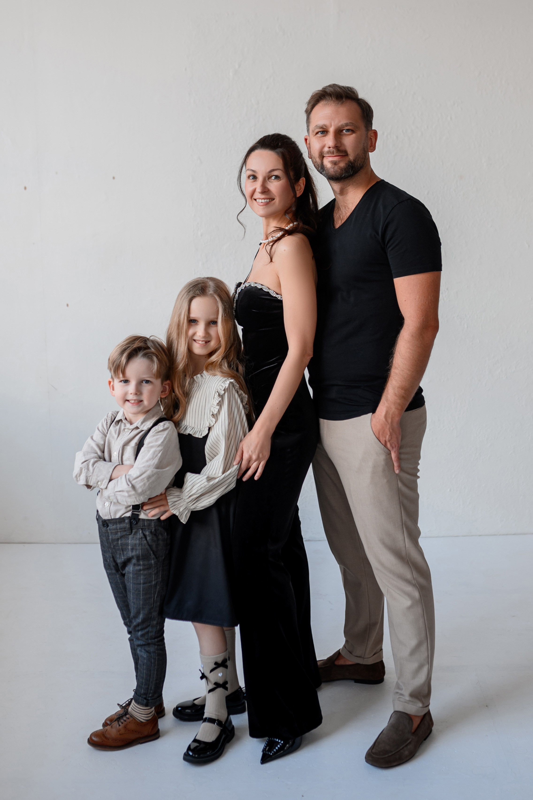 March 2025. Wedding and family photographer