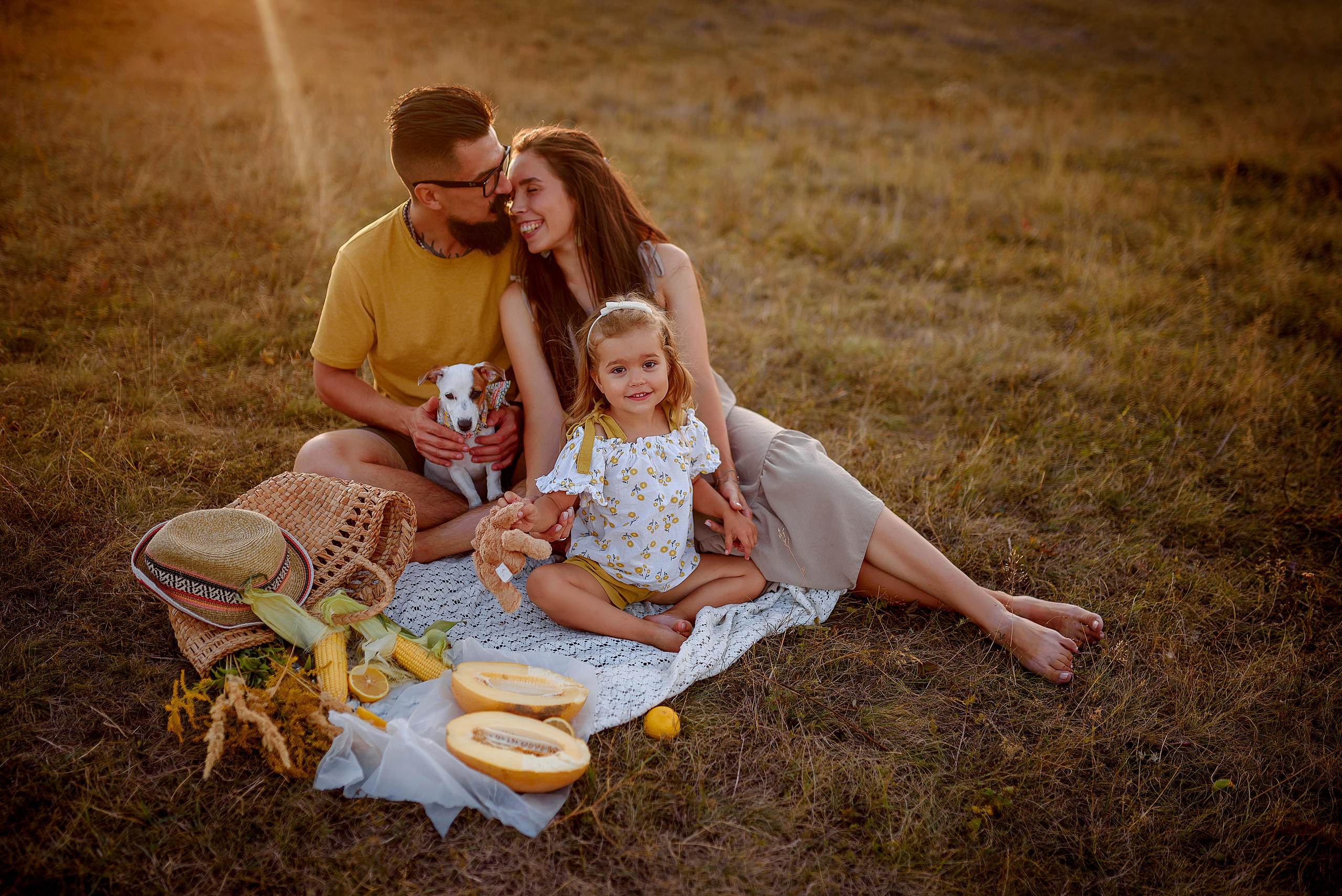 Черкасская лозовая. Wedding and family photographer